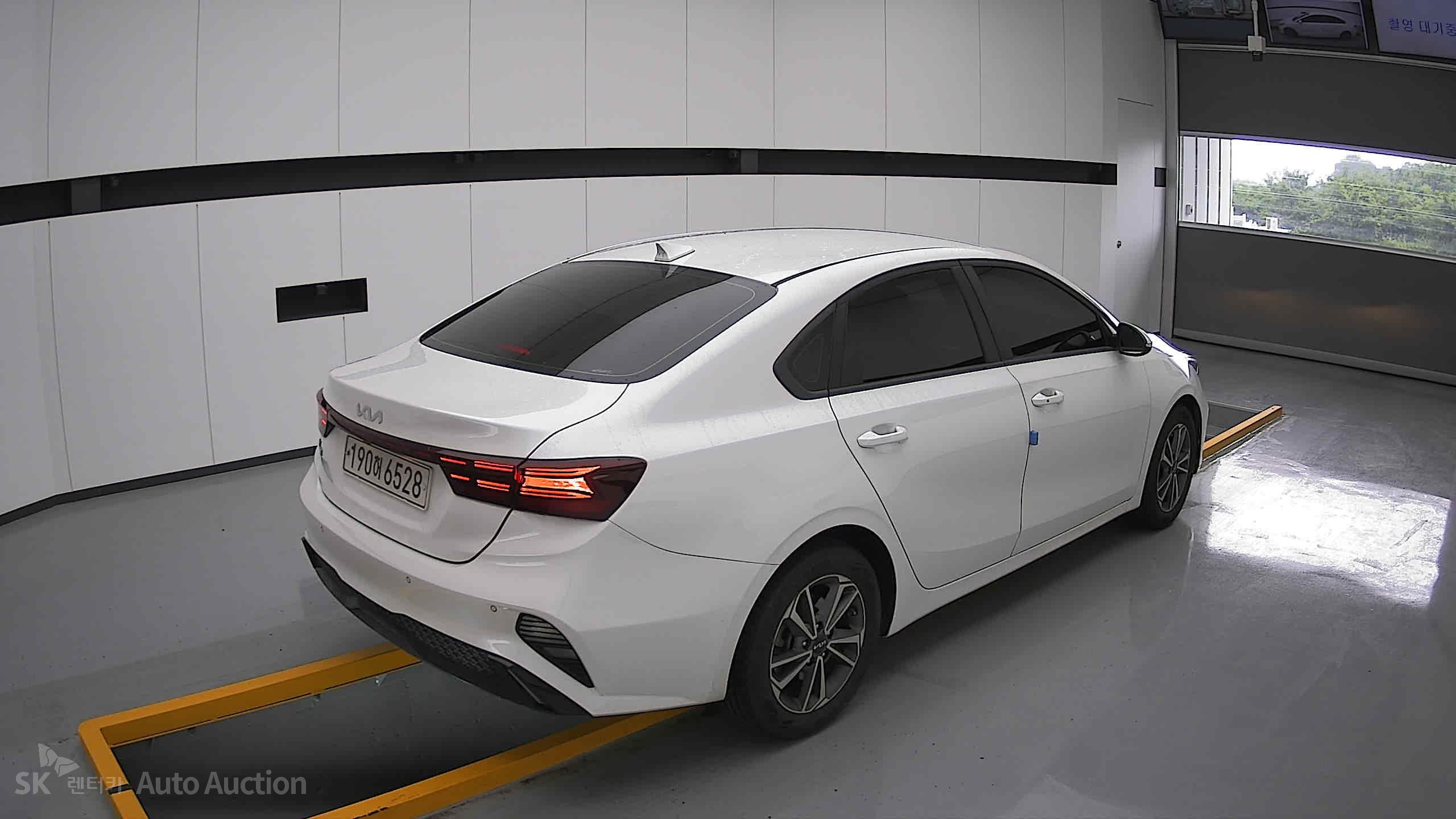 2022 - kia k3