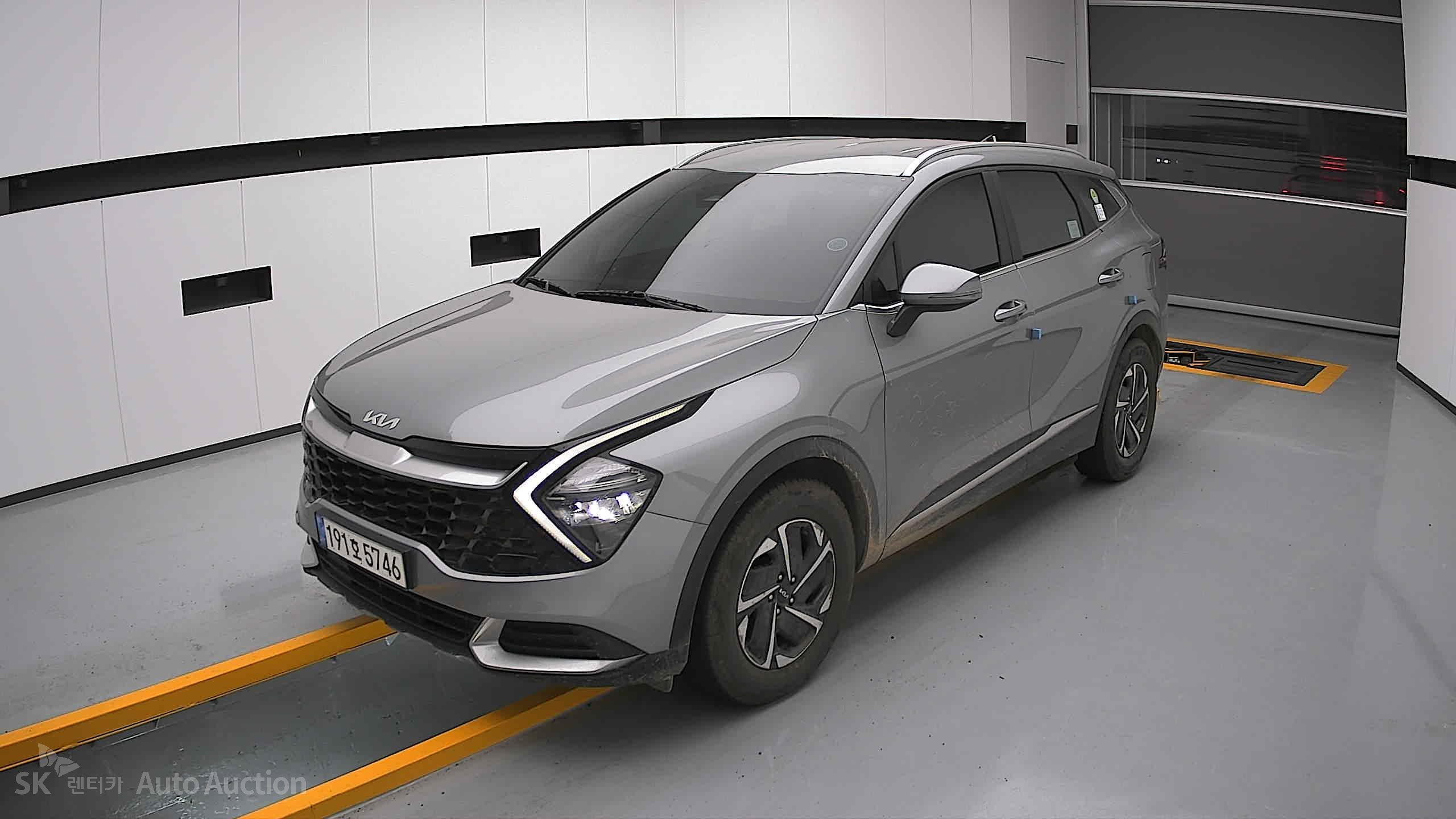 2023 - kia sportage