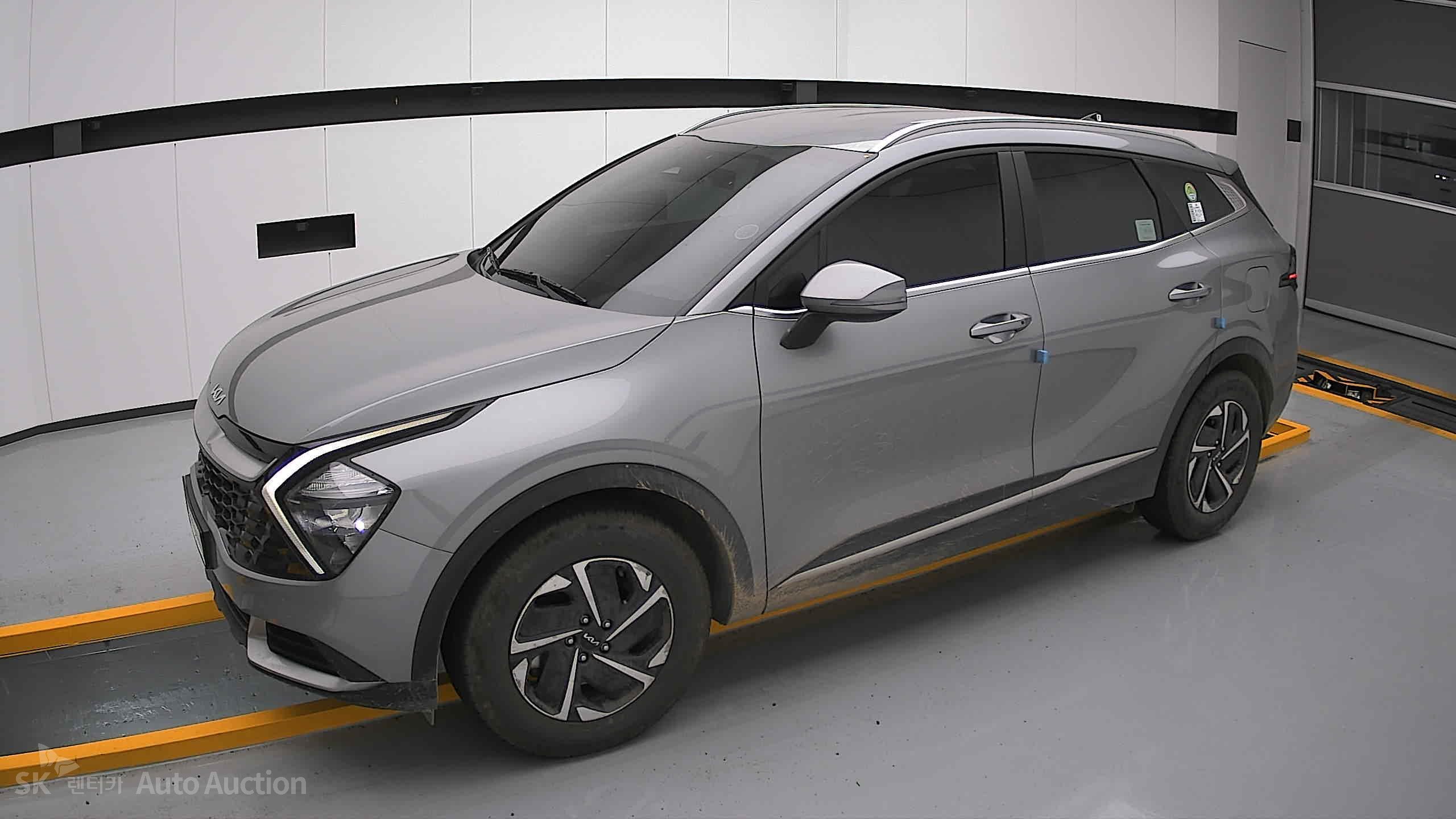 2023 - kia sportage