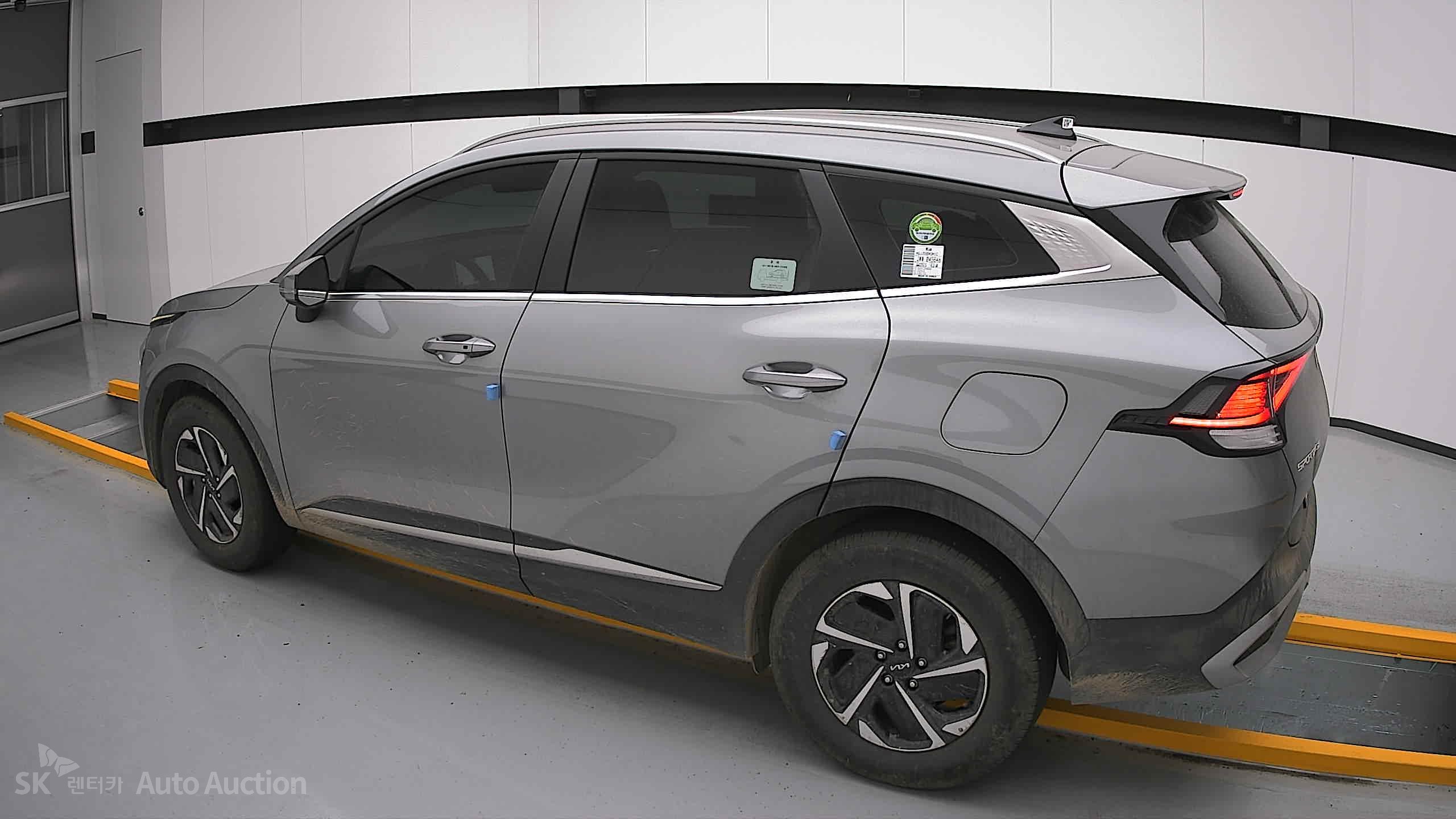 2023 - kia sportage