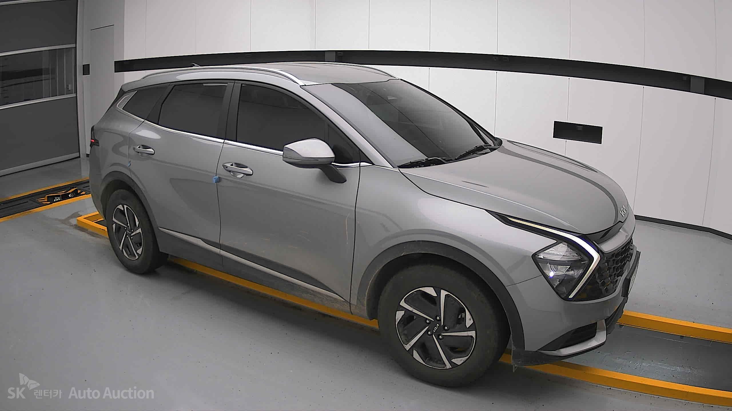 2023 - kia sportage
