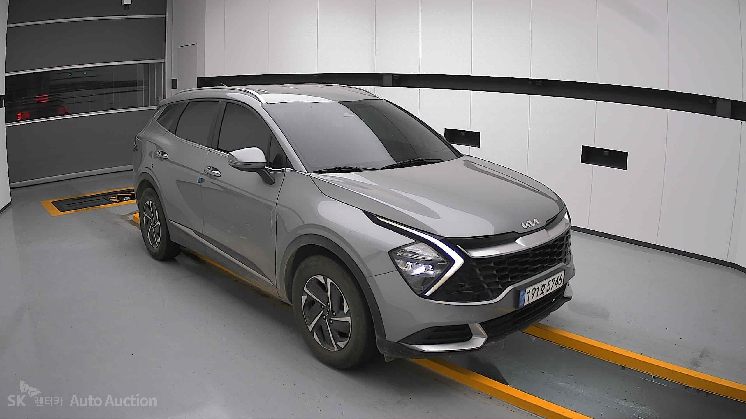 2023 - kia sportage