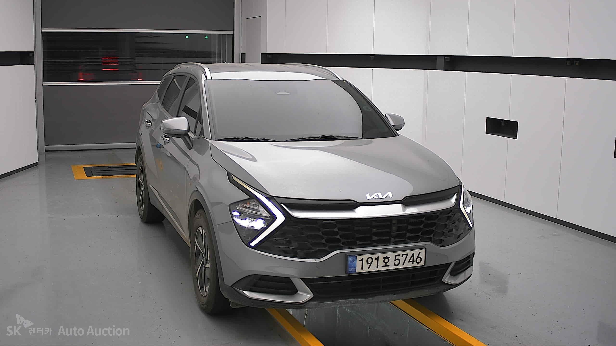 2023 - kia sportage