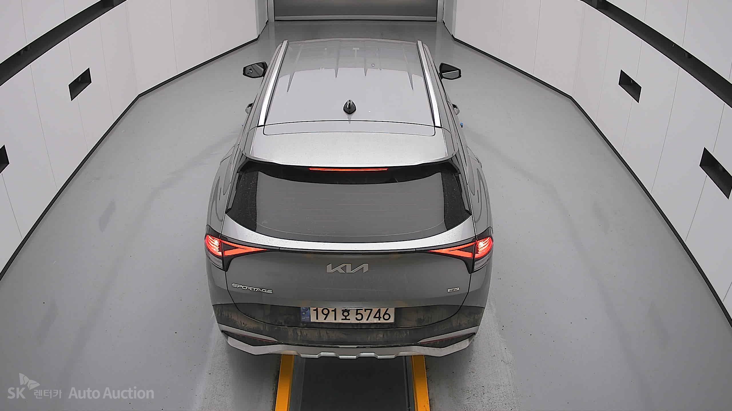 2023 - kia sportage