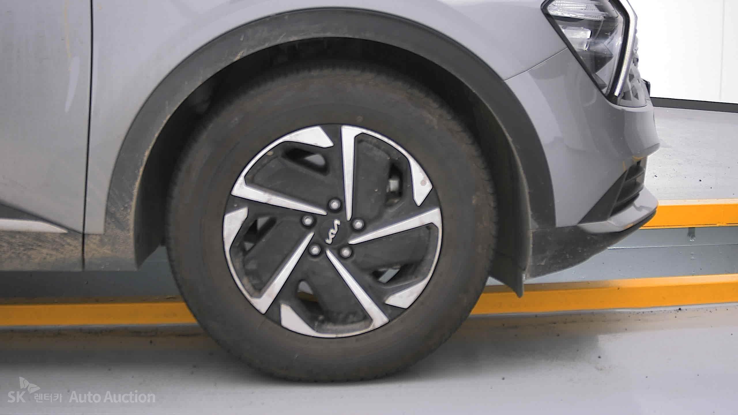 2023 - kia sportage