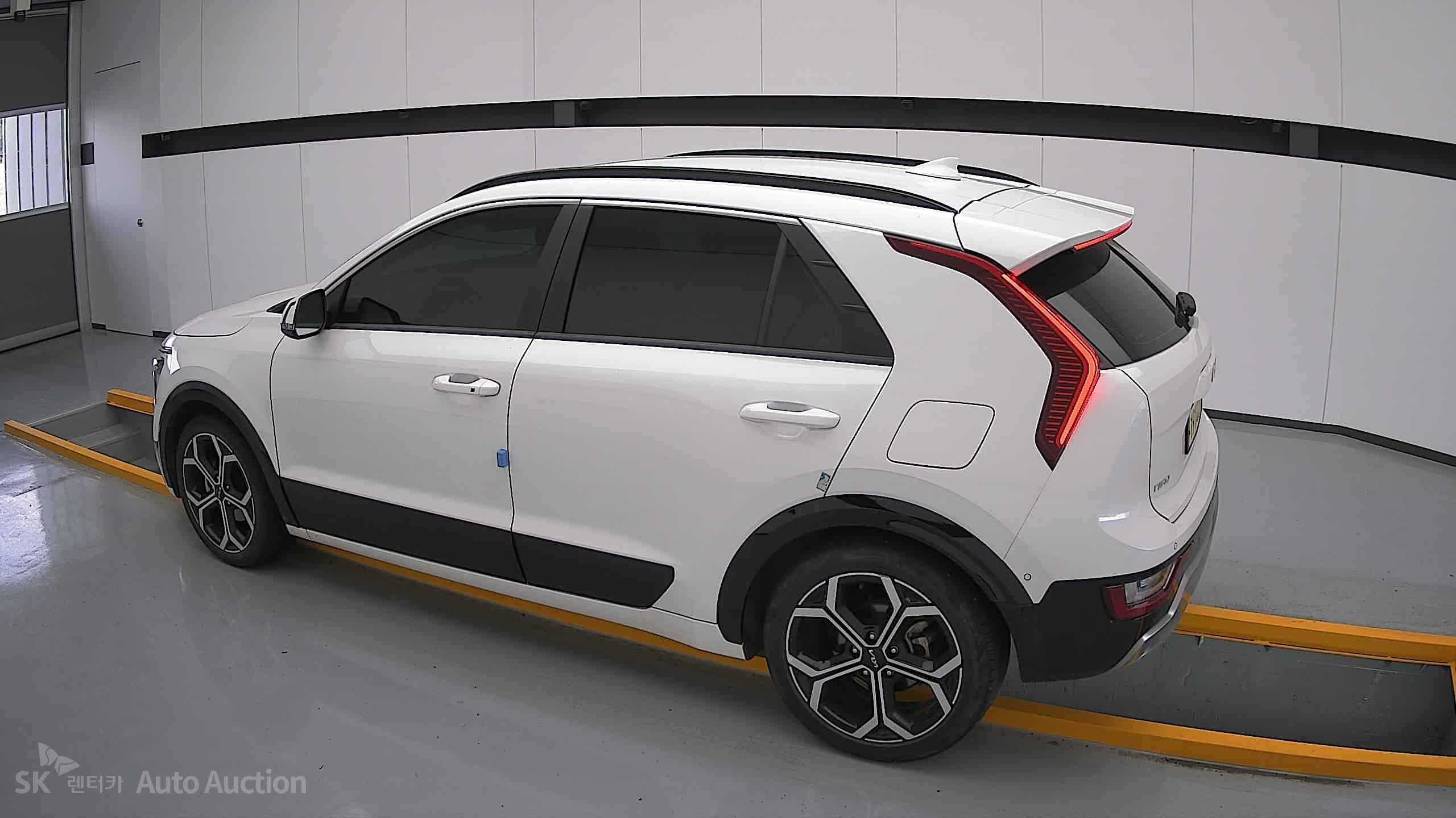 2022 - kia all-new niro