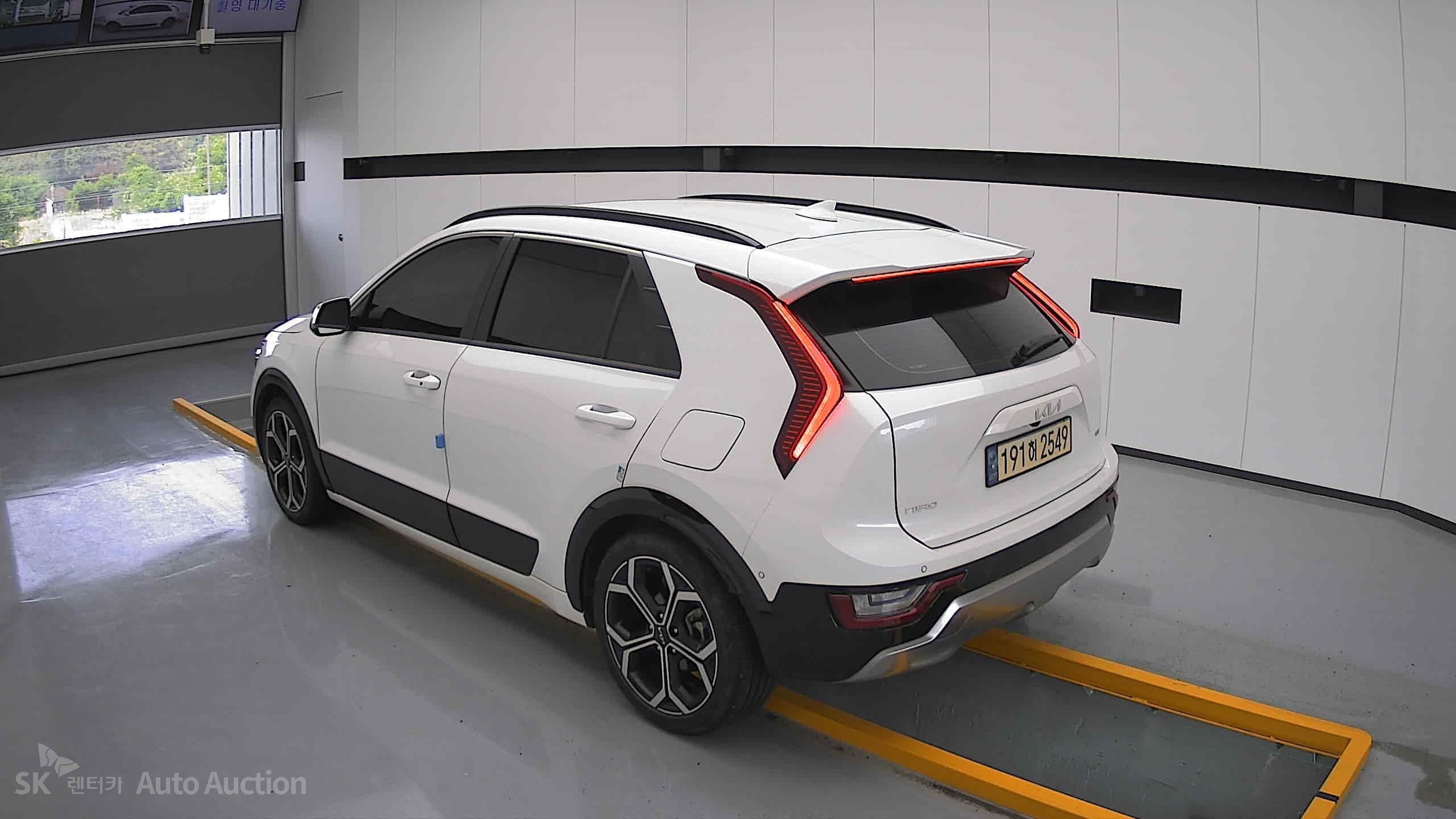 2022 - kia all-new niro