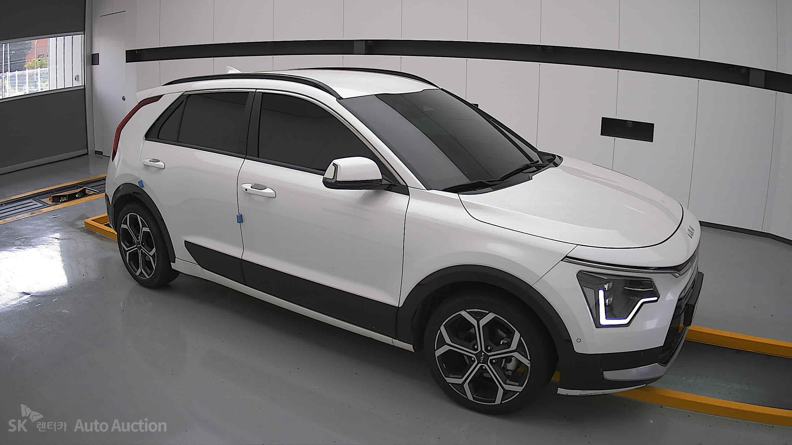 2022 - kia all-new niro