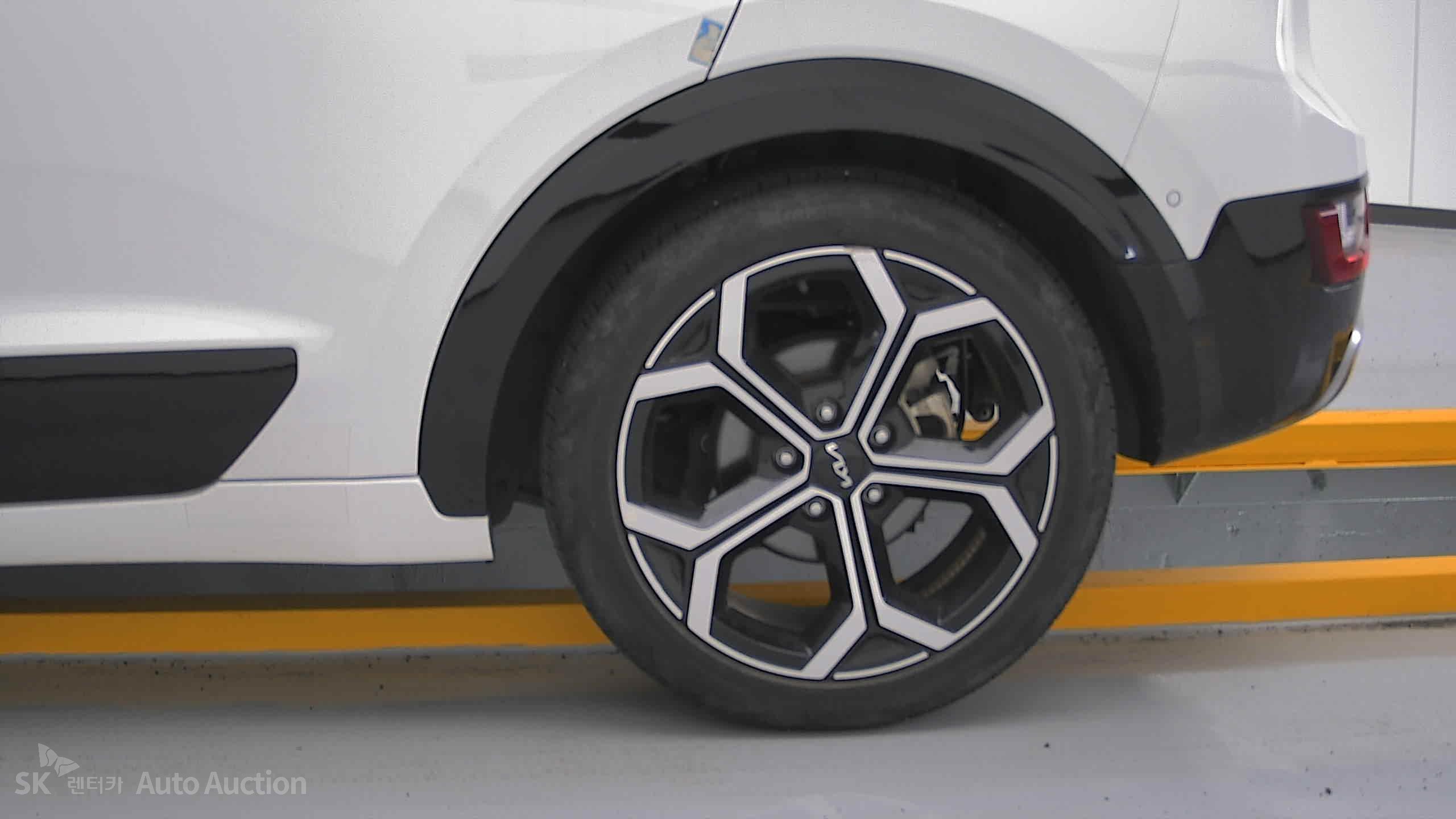 2022 - kia all-new niro