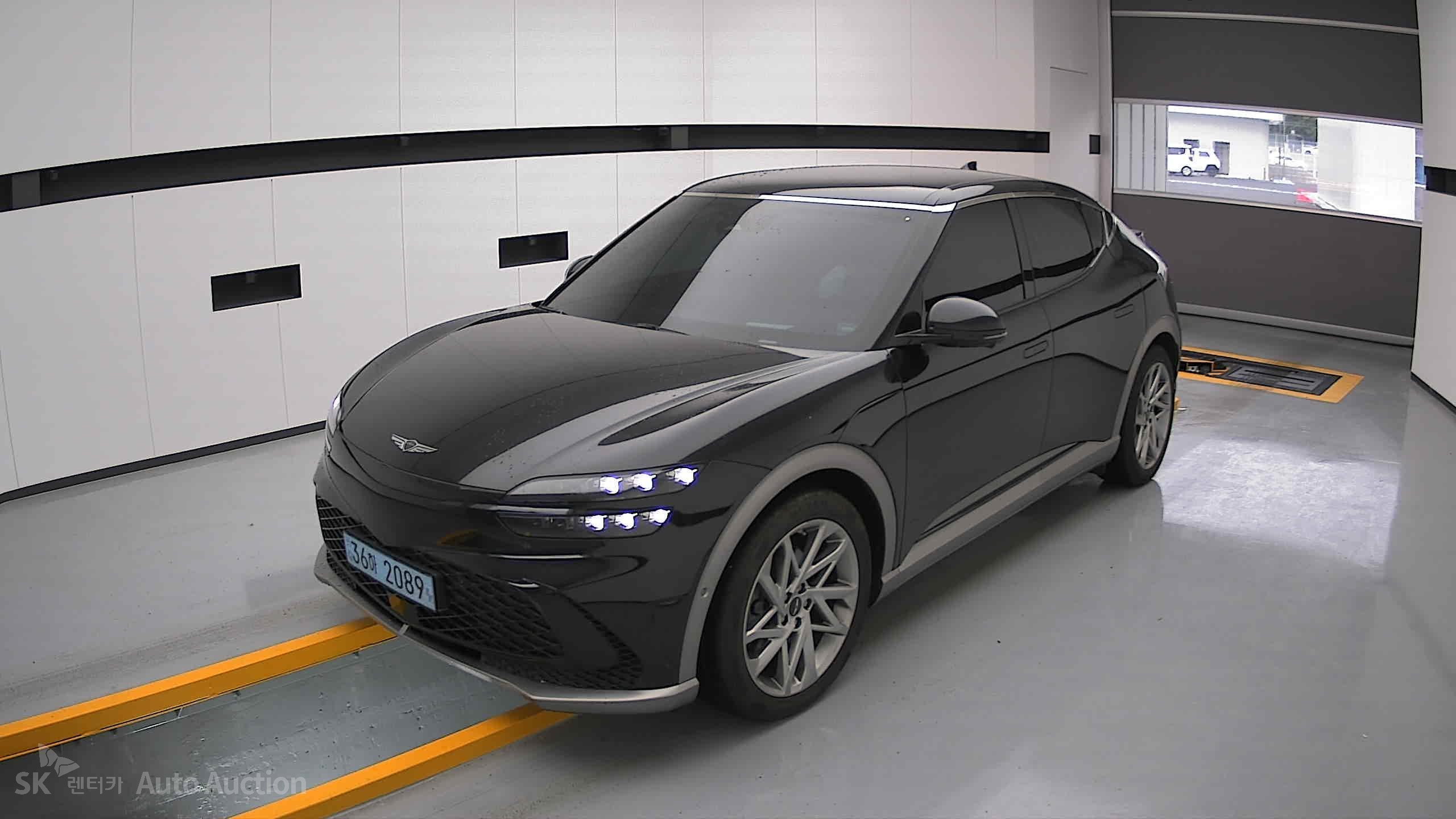 2022 - genesis gv60