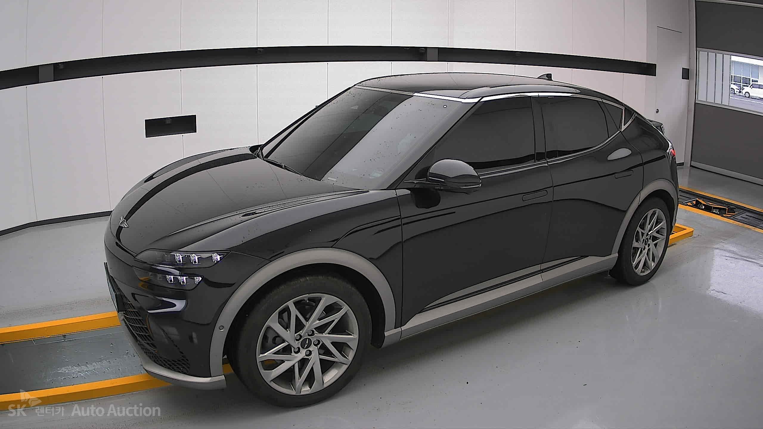 2022 - genesis gv60