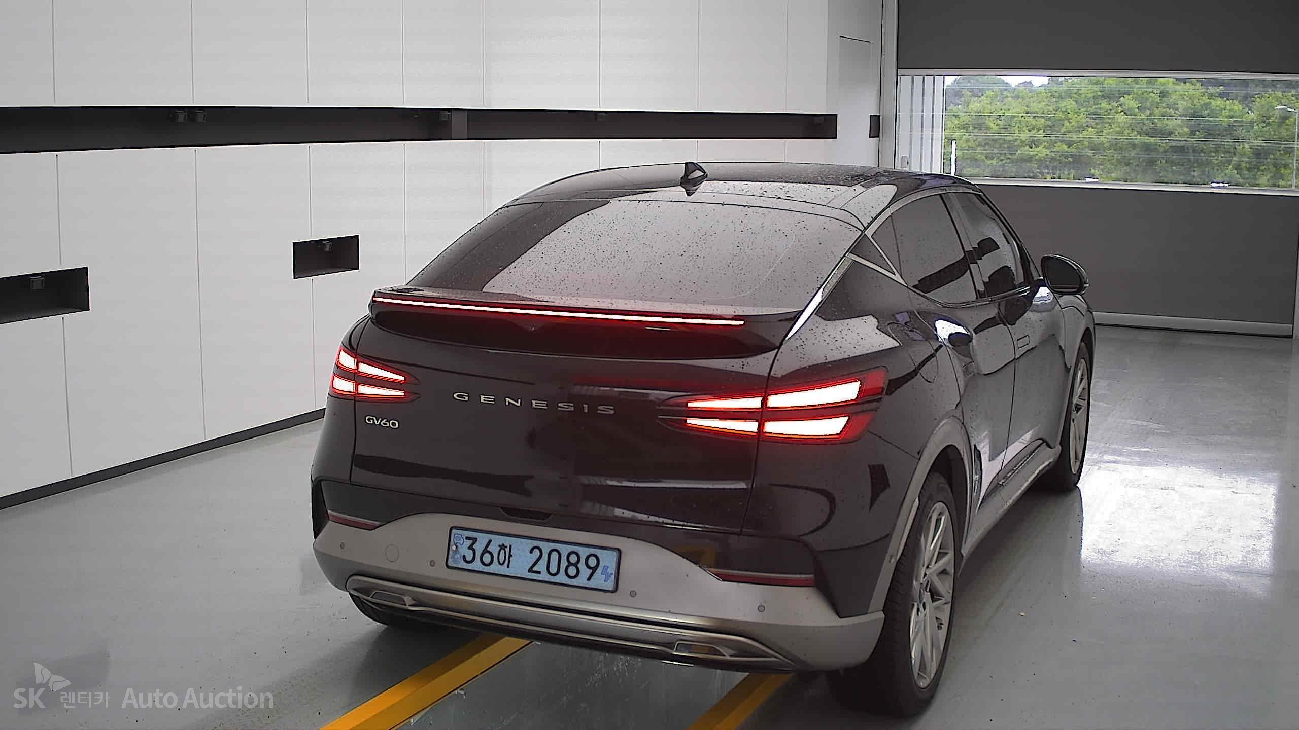 2022 - genesis gv60