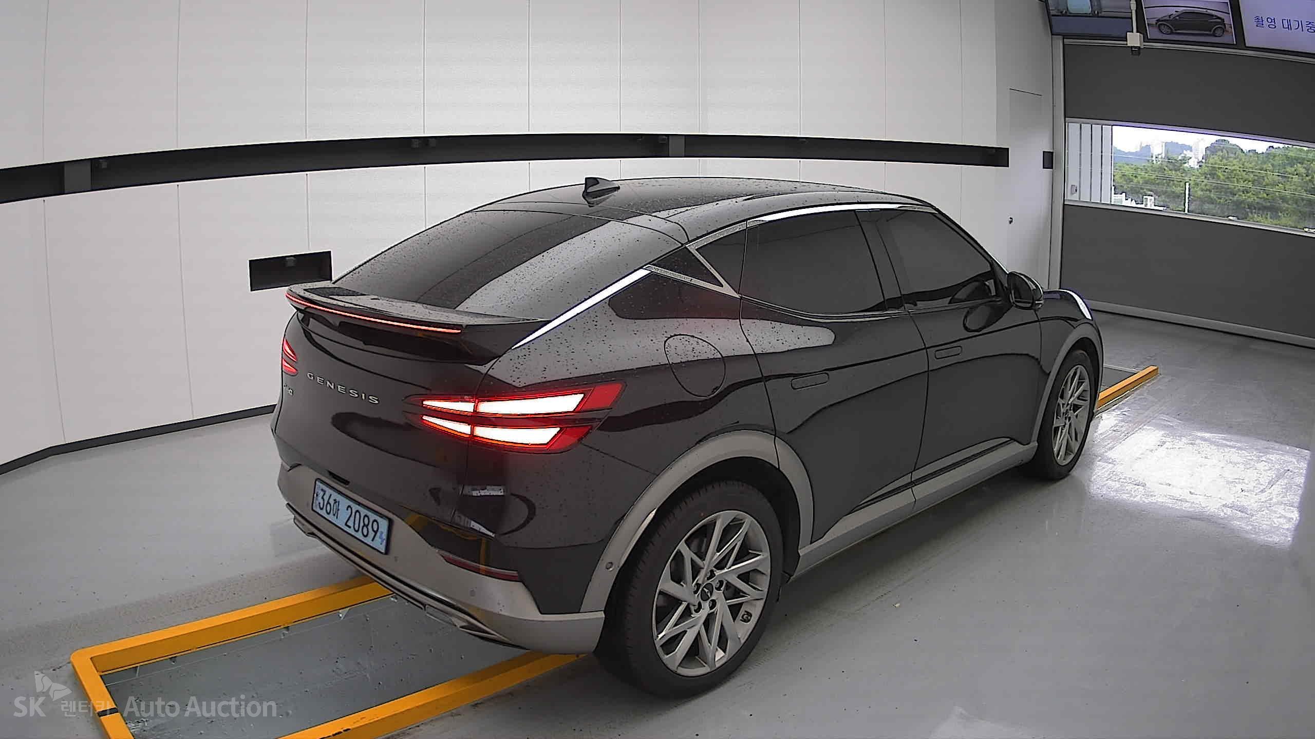 2022 - genesis gv60
