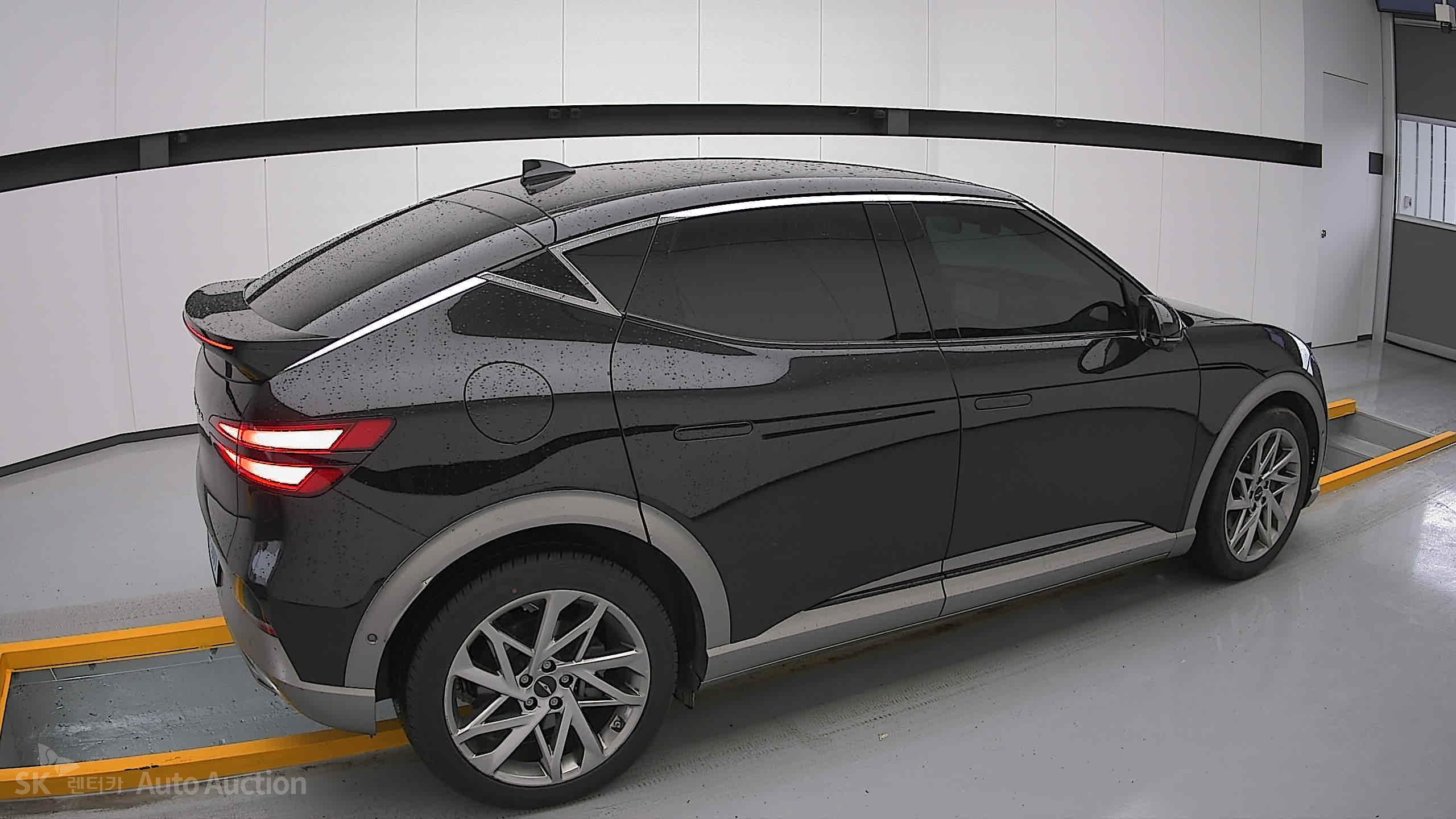 2022 - genesis gv60