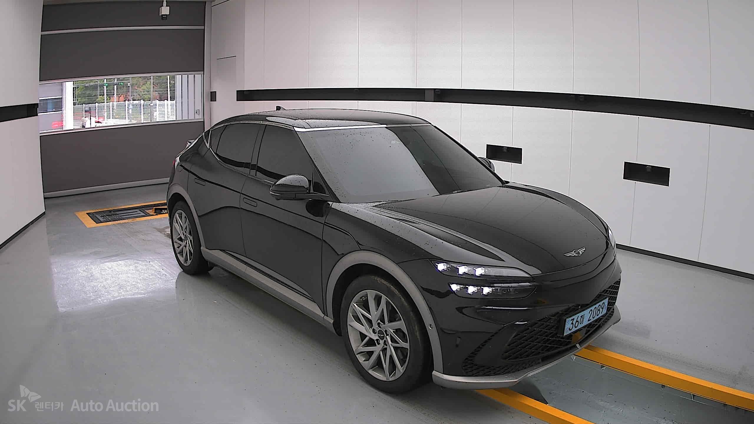 2022 - genesis gv60
