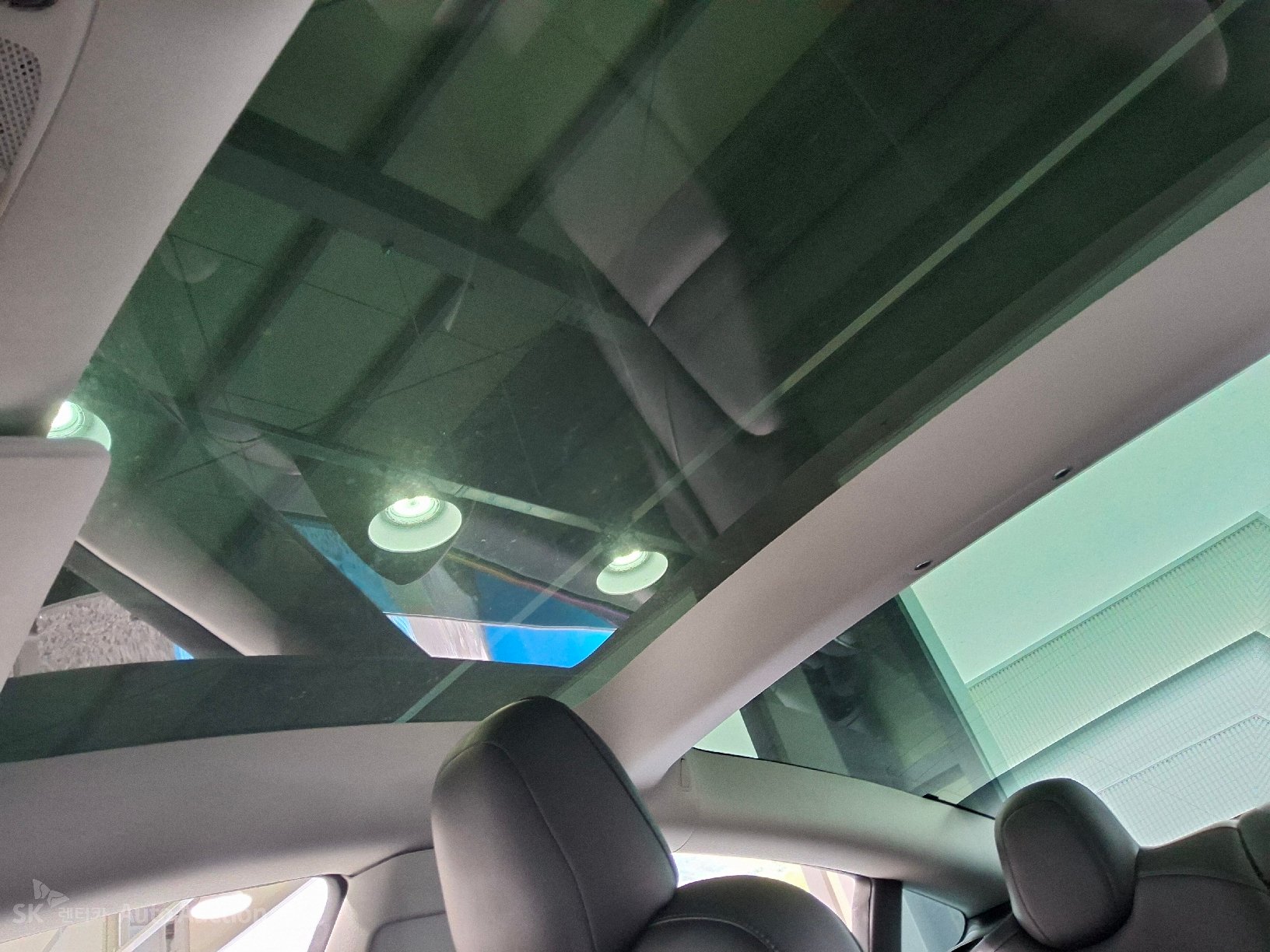 2021 - tesla model 3