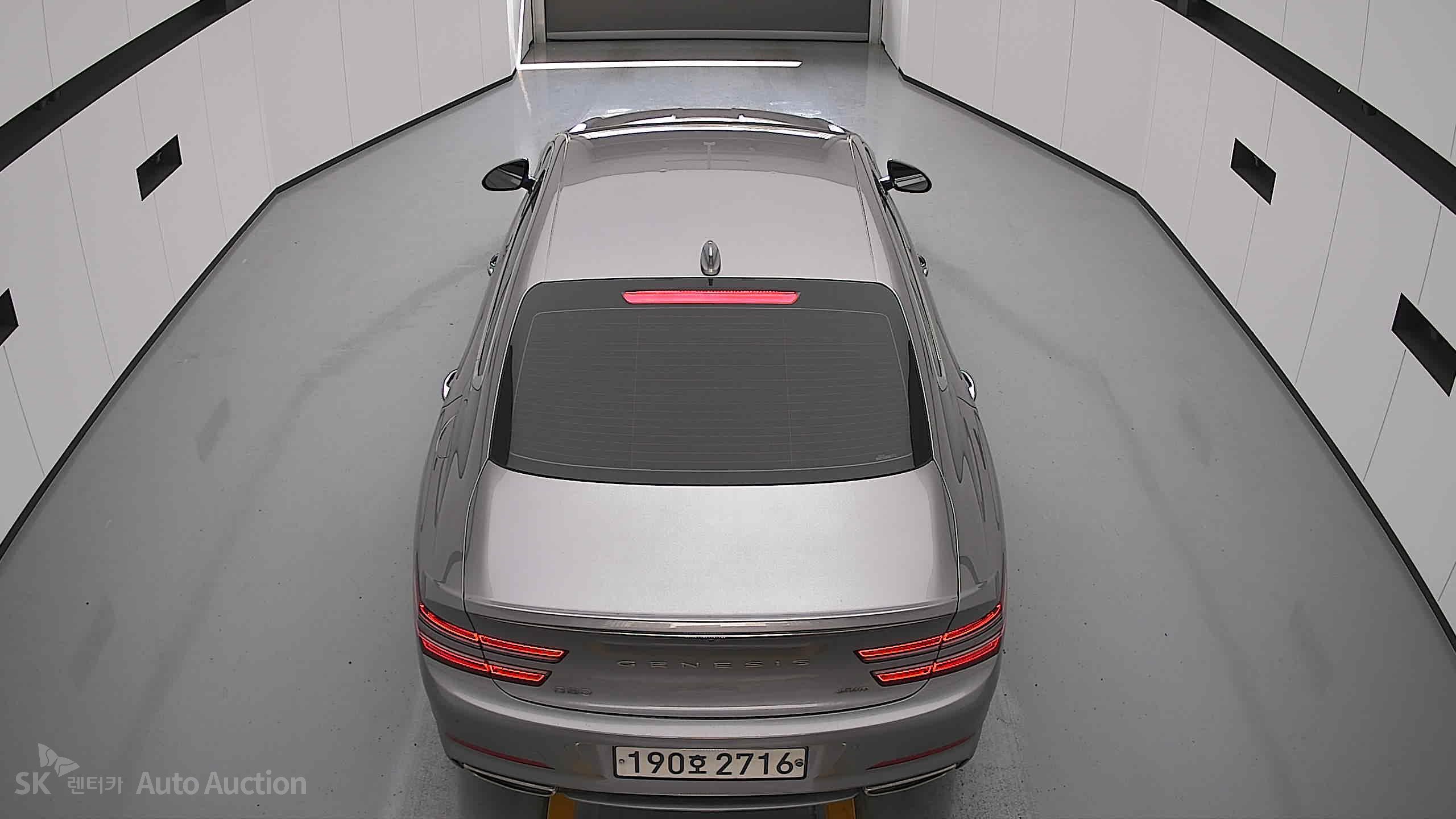 2022 - genesis g80