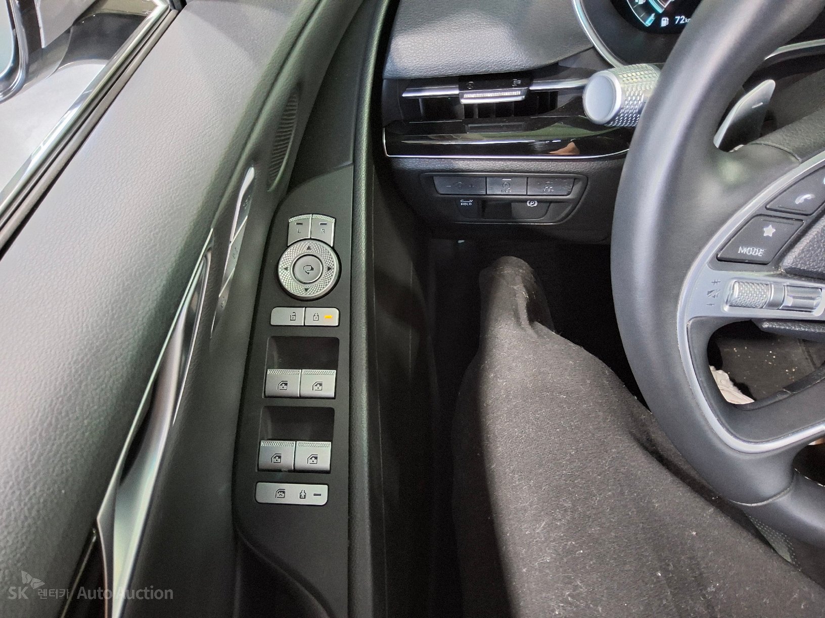 2022 - genesis g80