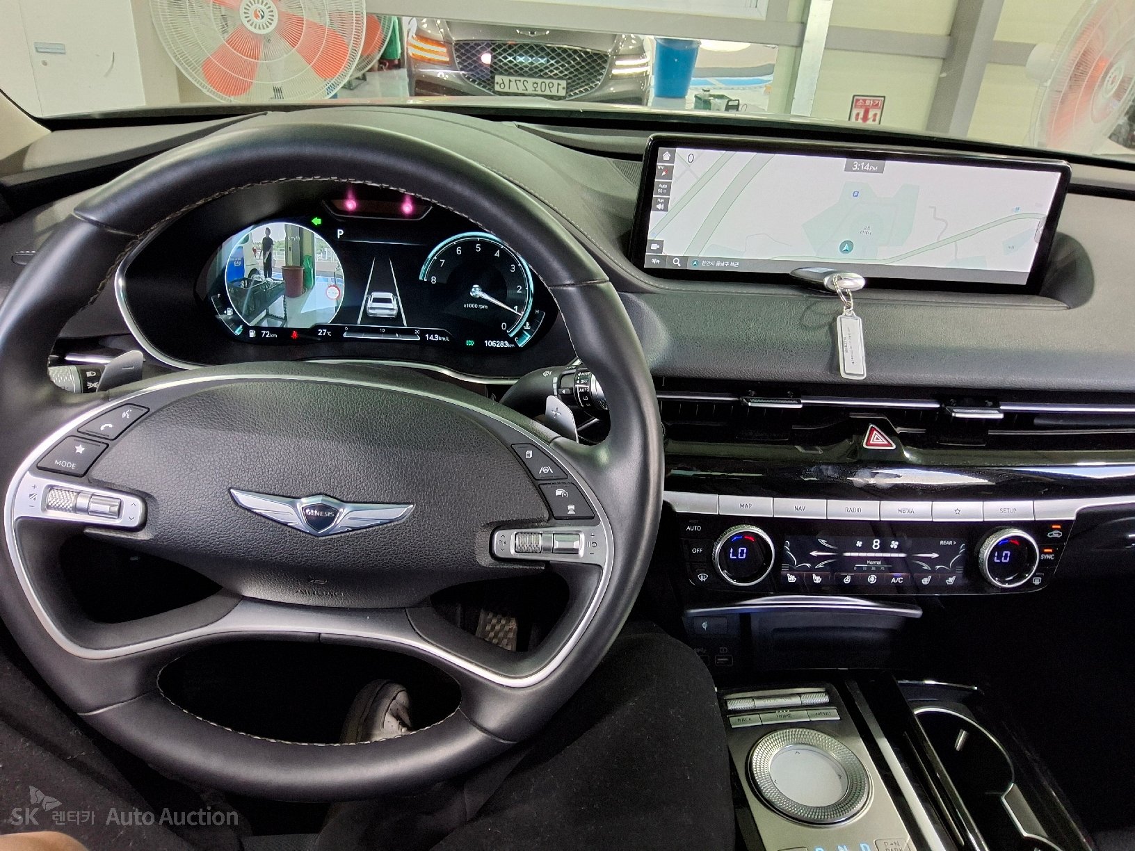 2022 - genesis g80