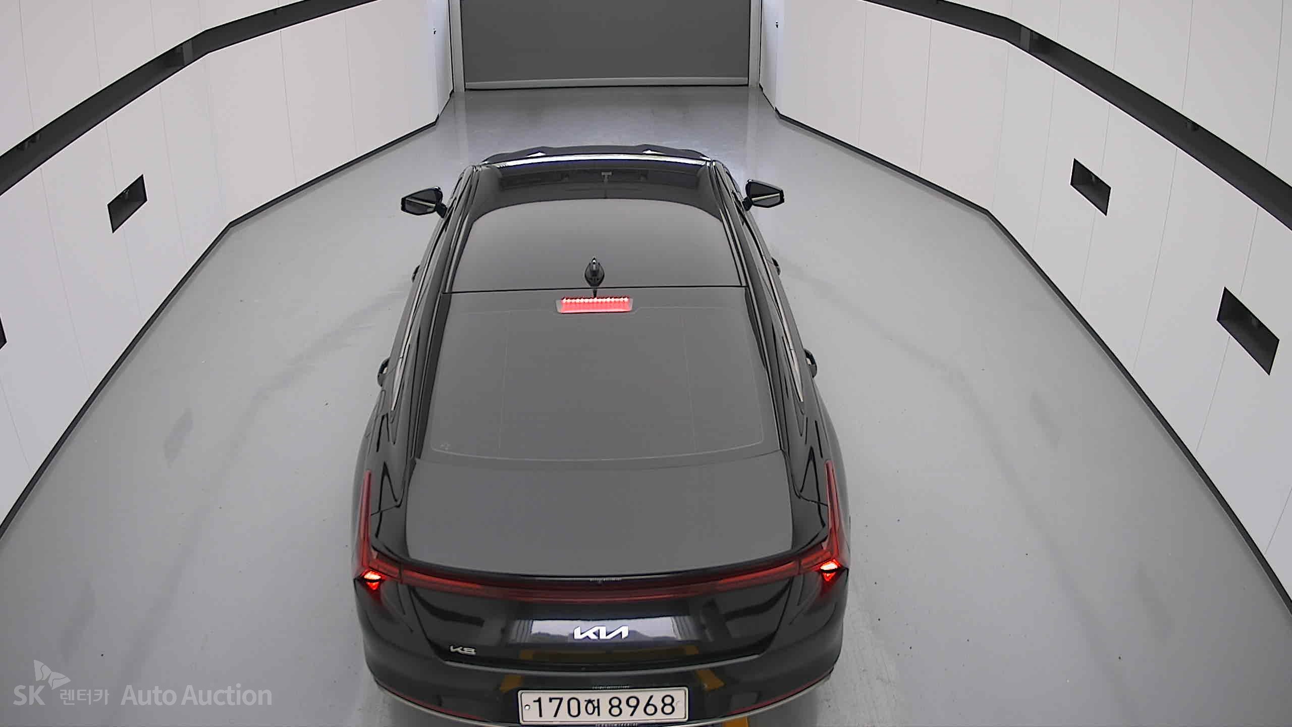 2022 - kia k8