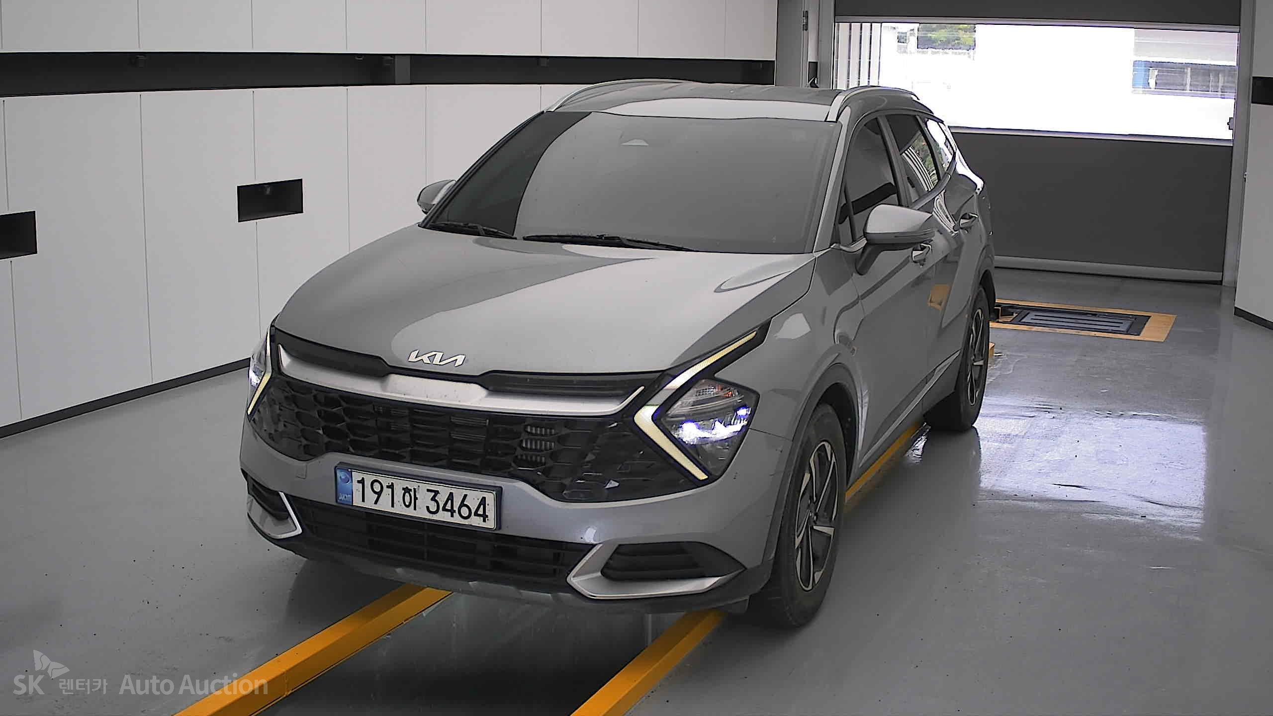 2023 - kia sportage
