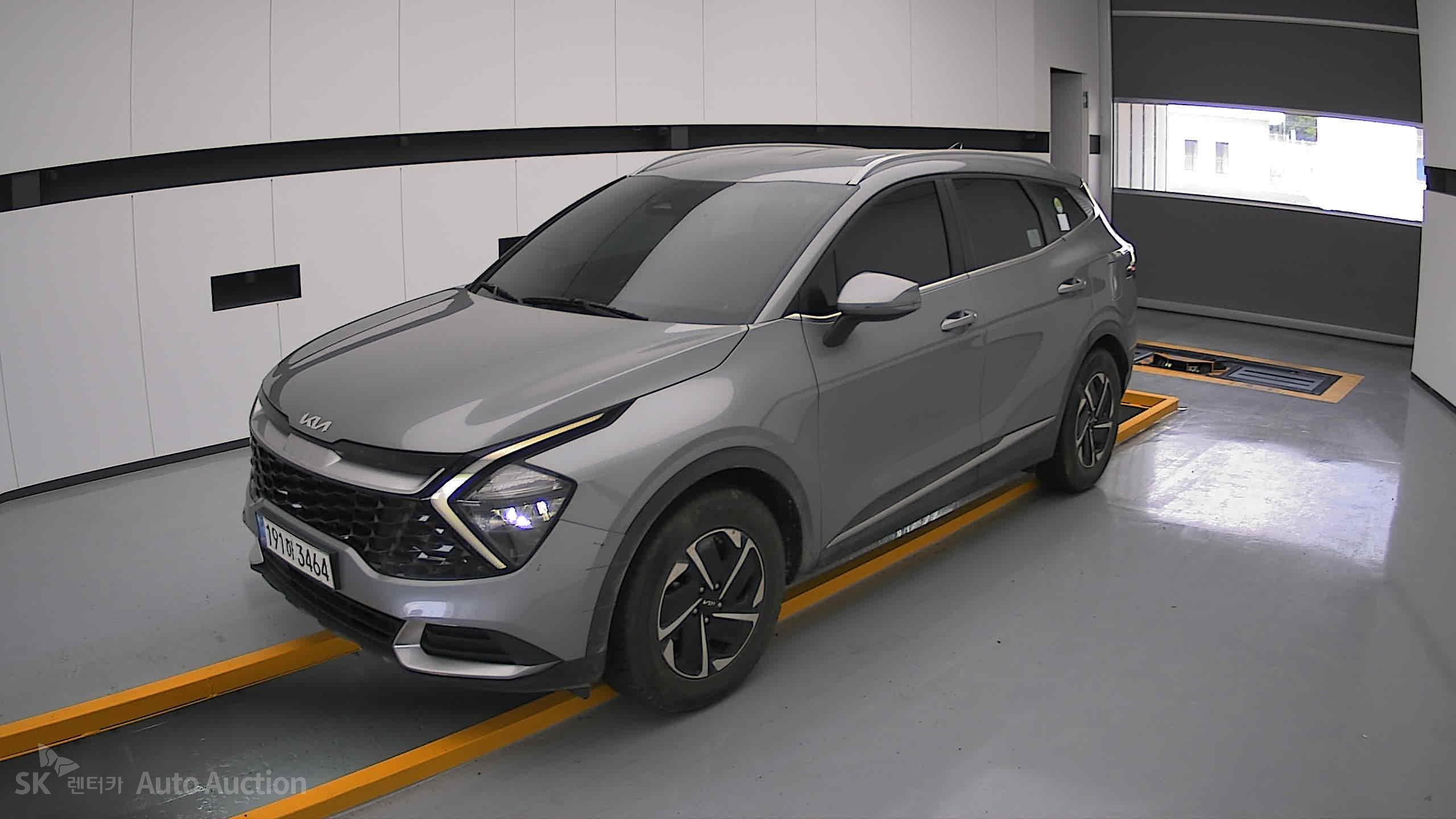 2023 - kia sportage