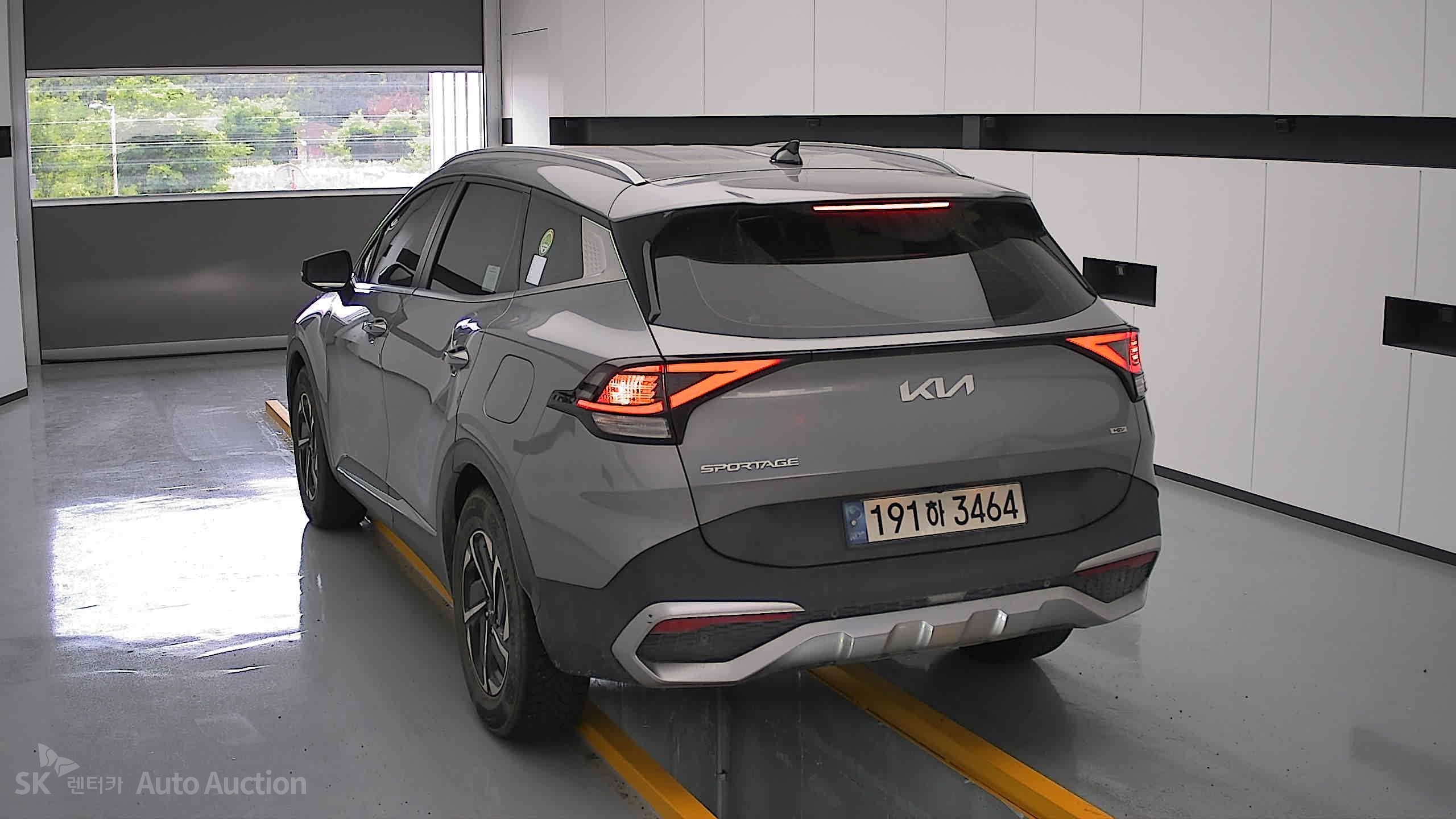2023 - kia sportage