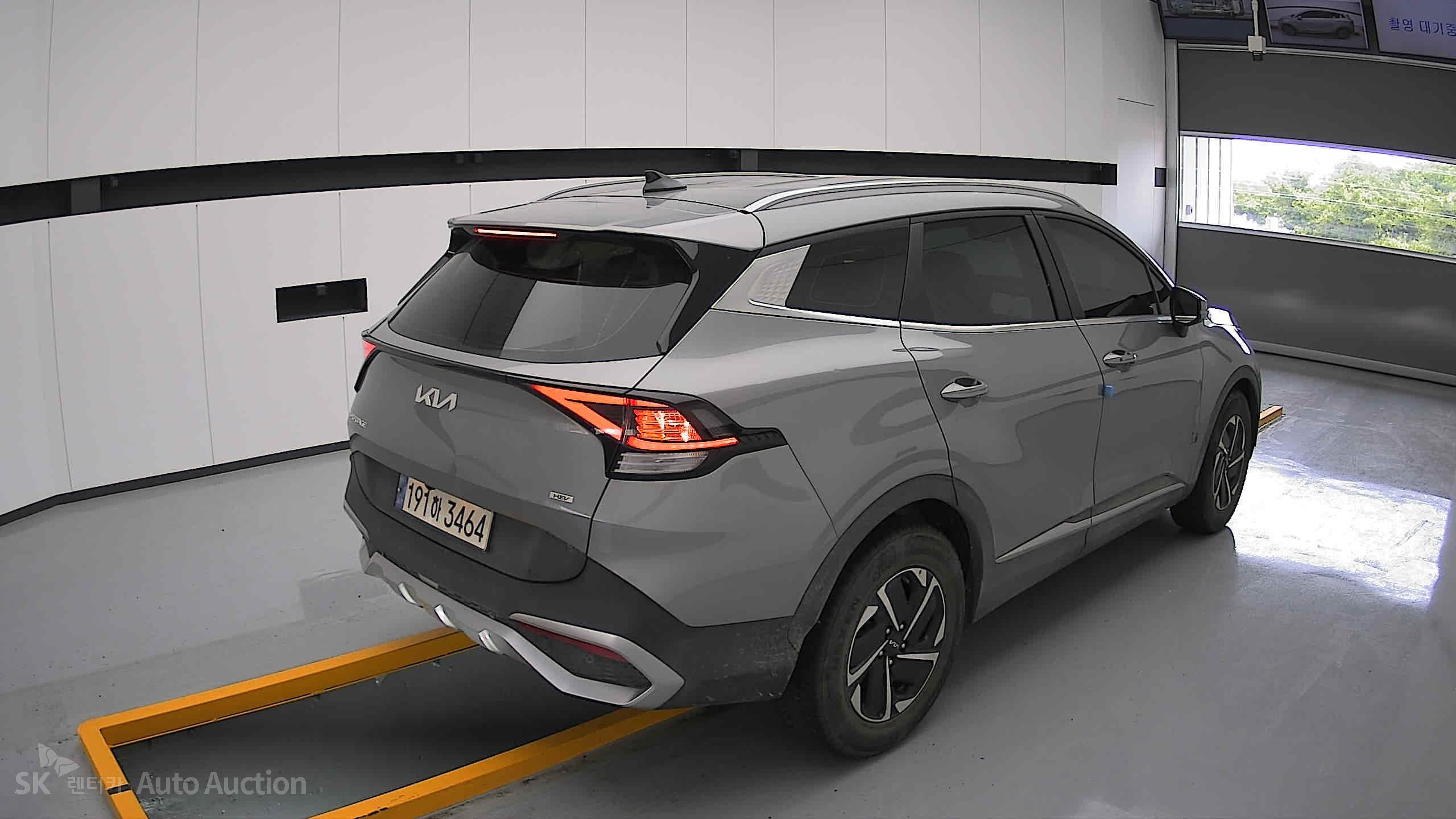 2023 - kia sportage