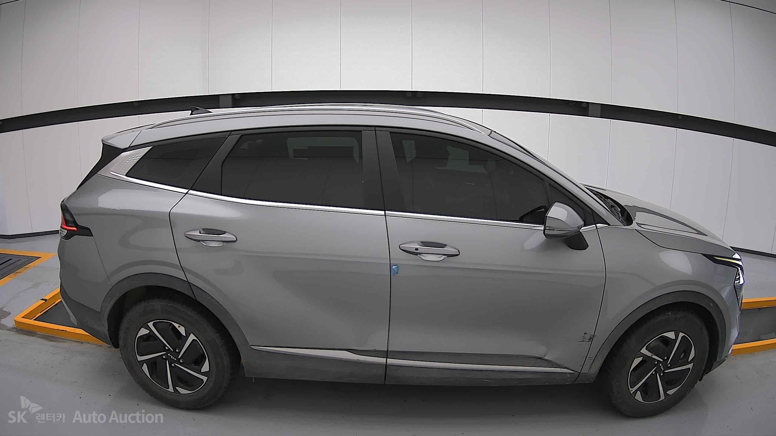 2023 - kia sportage