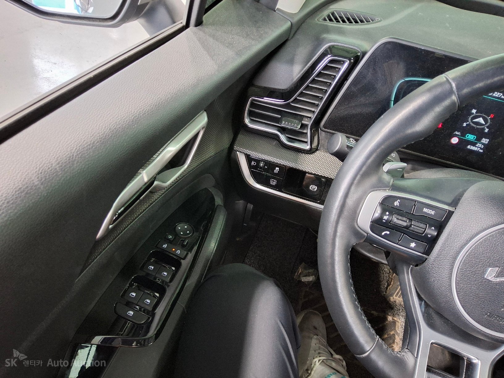 2023 - kia sportage