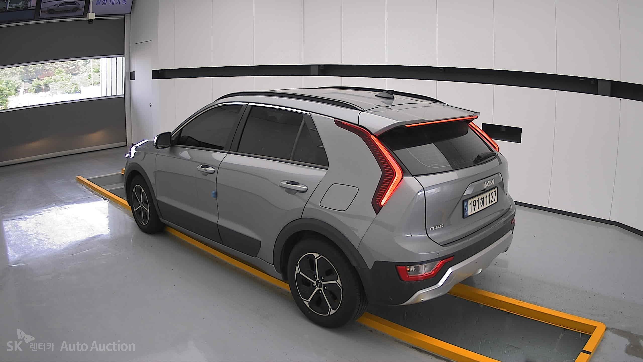 2022 - kia all-new niro