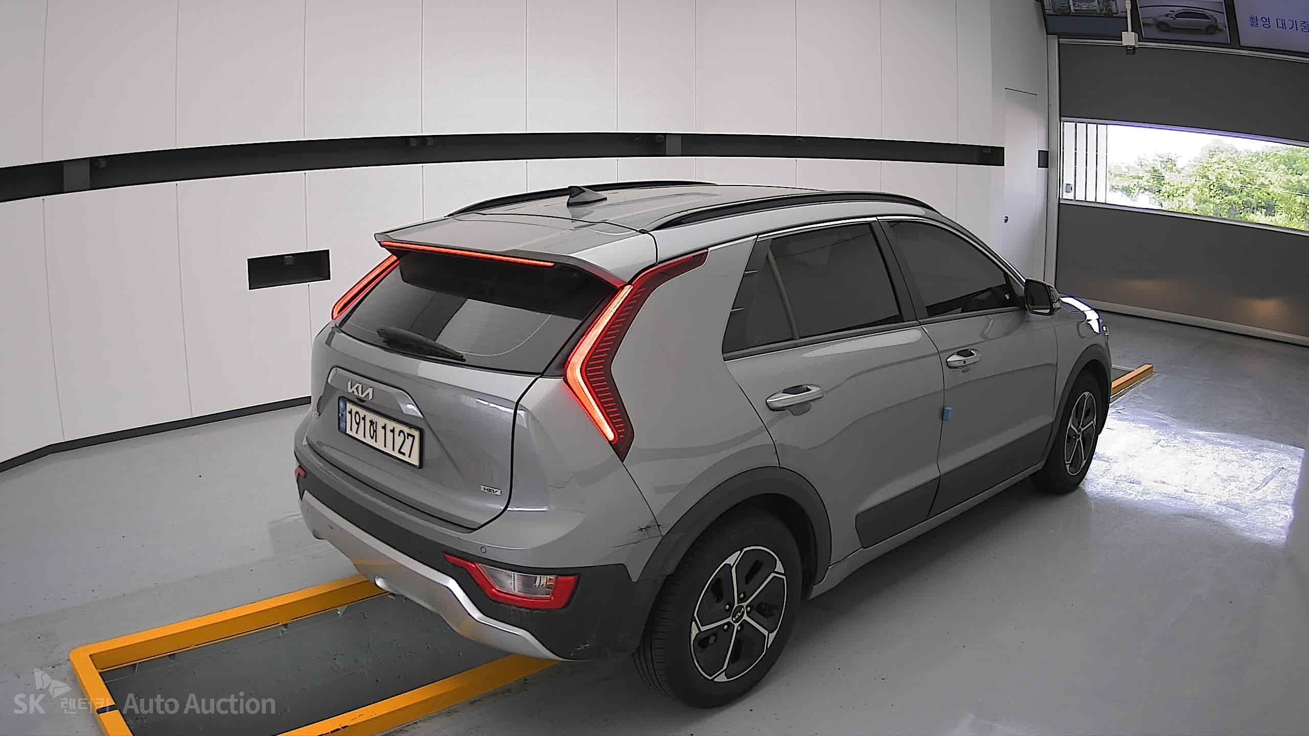 2022 - kia all-new niro
