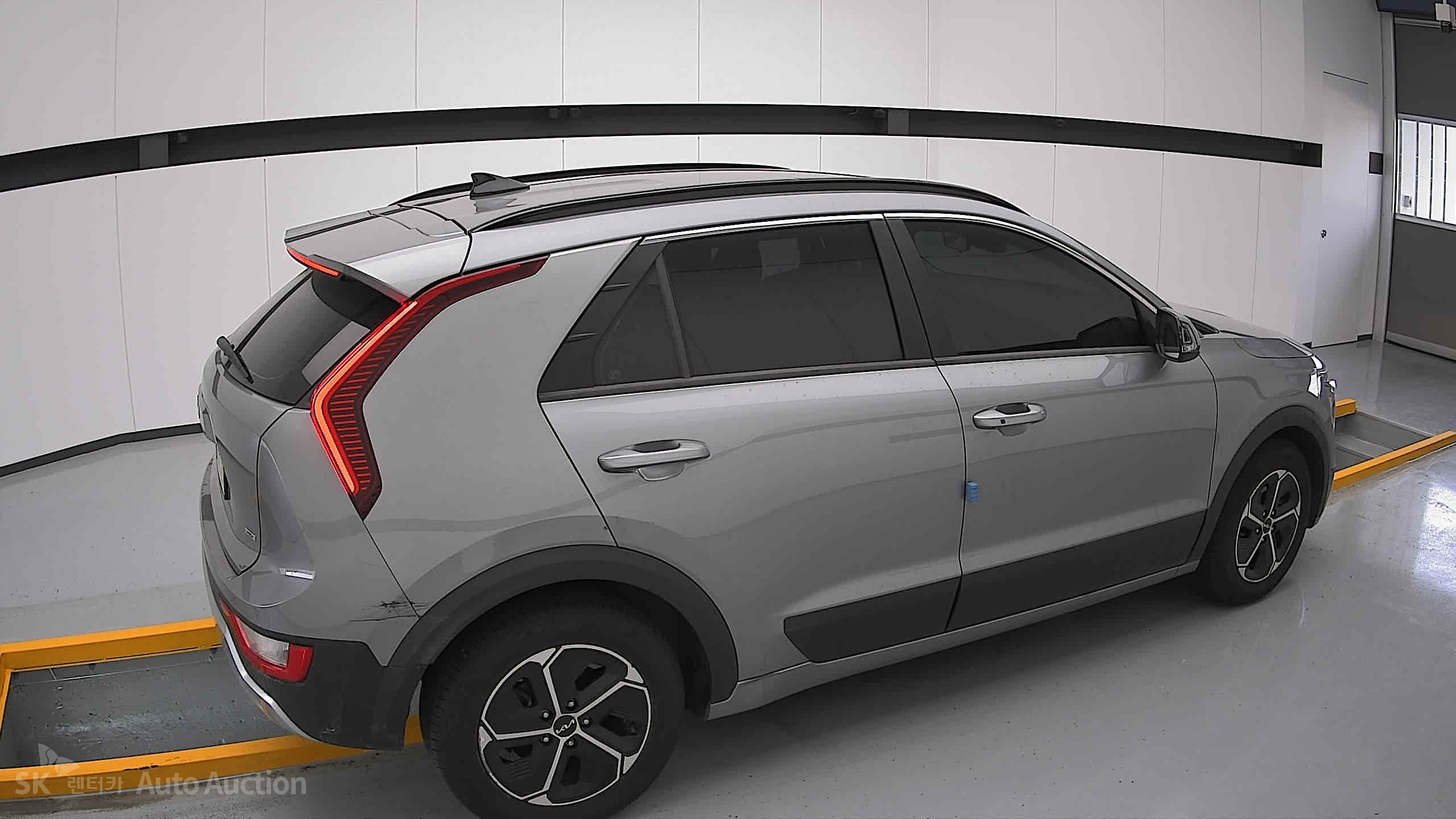 2022 - kia all-new niro