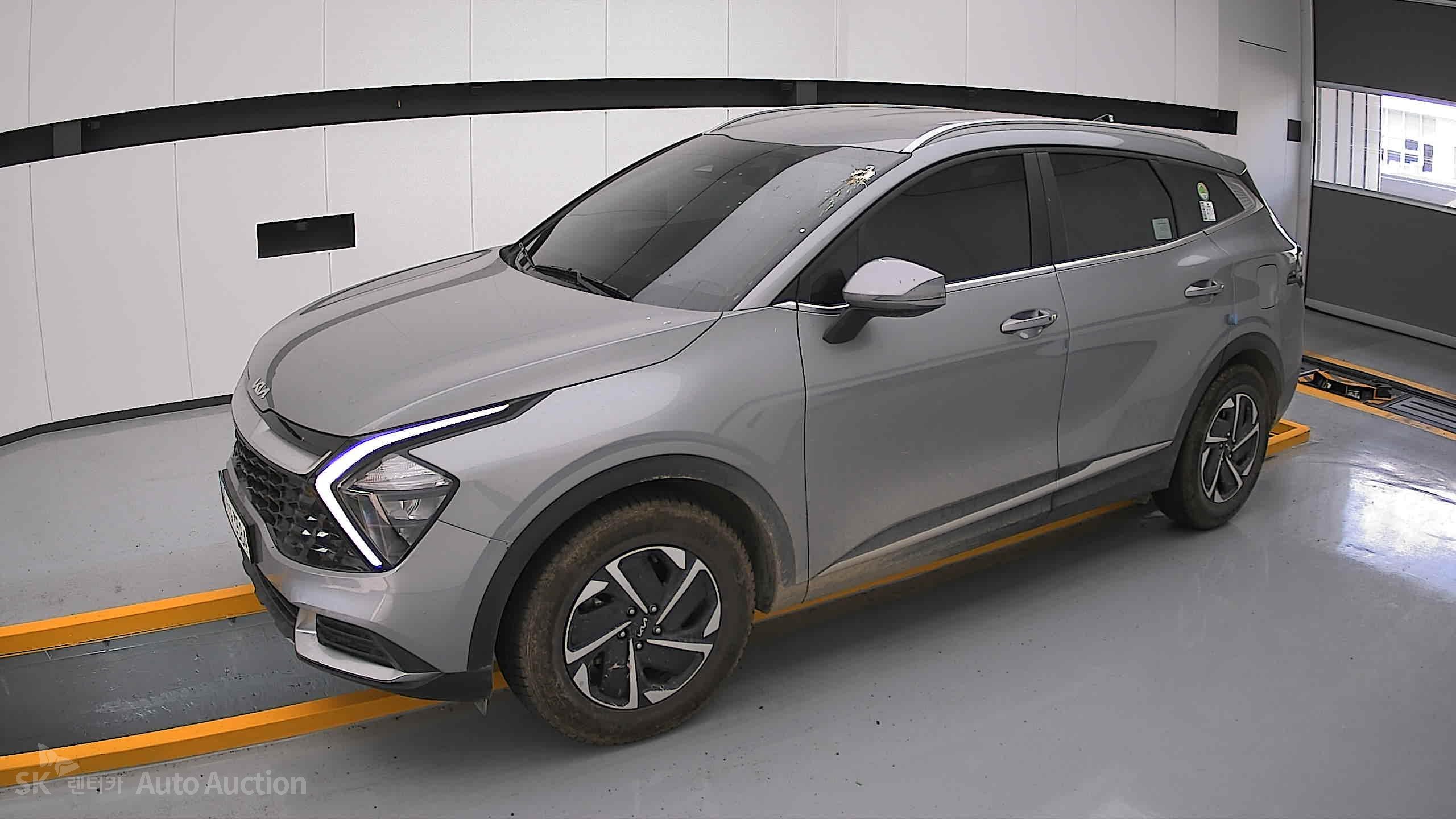 2023 - kia sportage