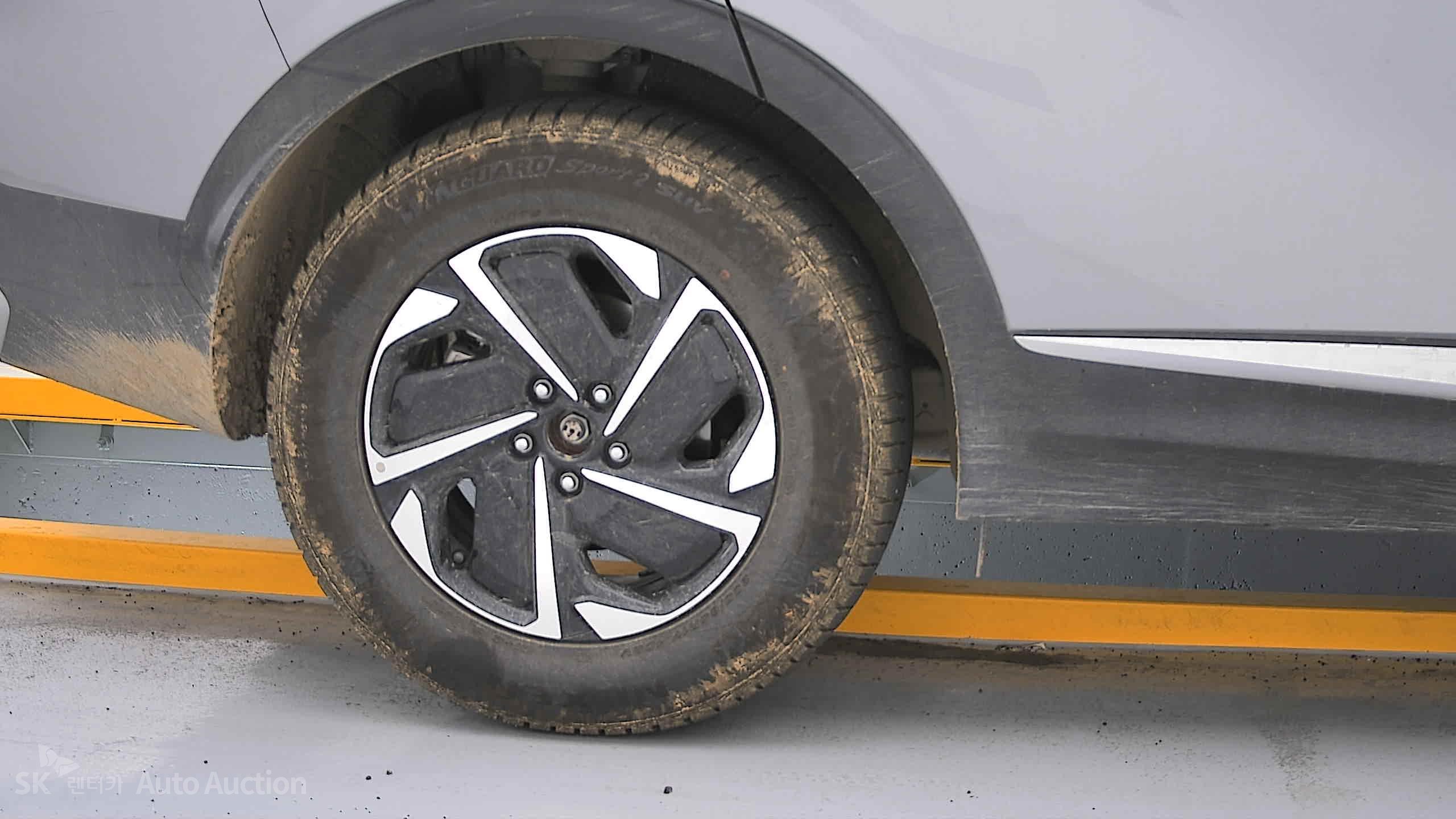 2023 - kia sportage