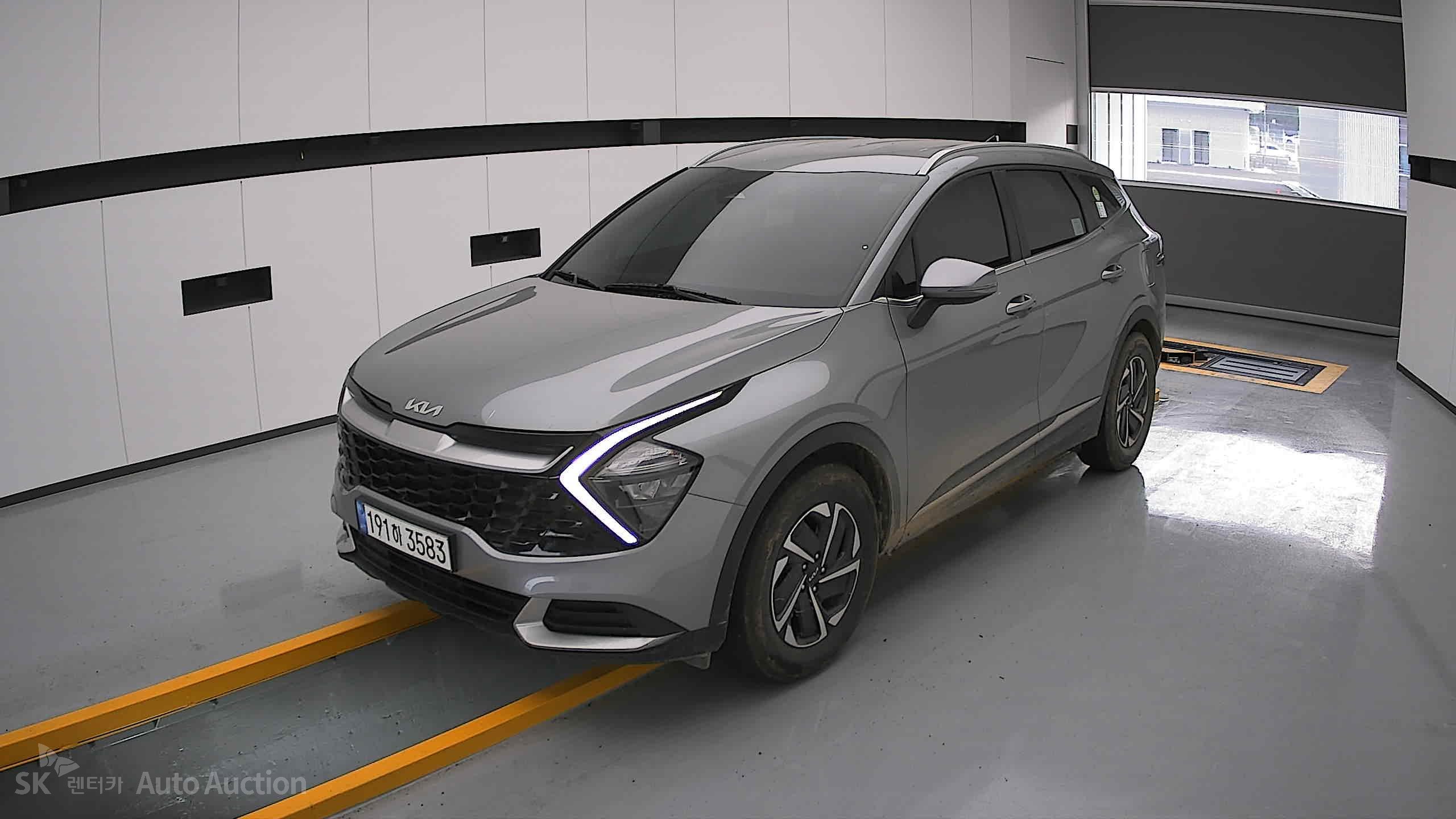2023 - kia sportage