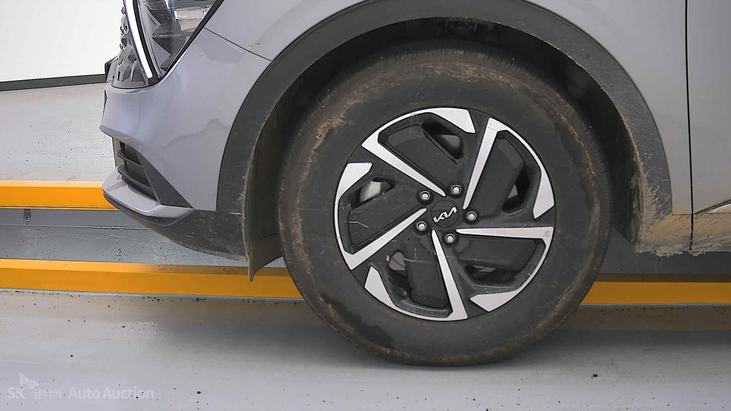2023 - kia sportage