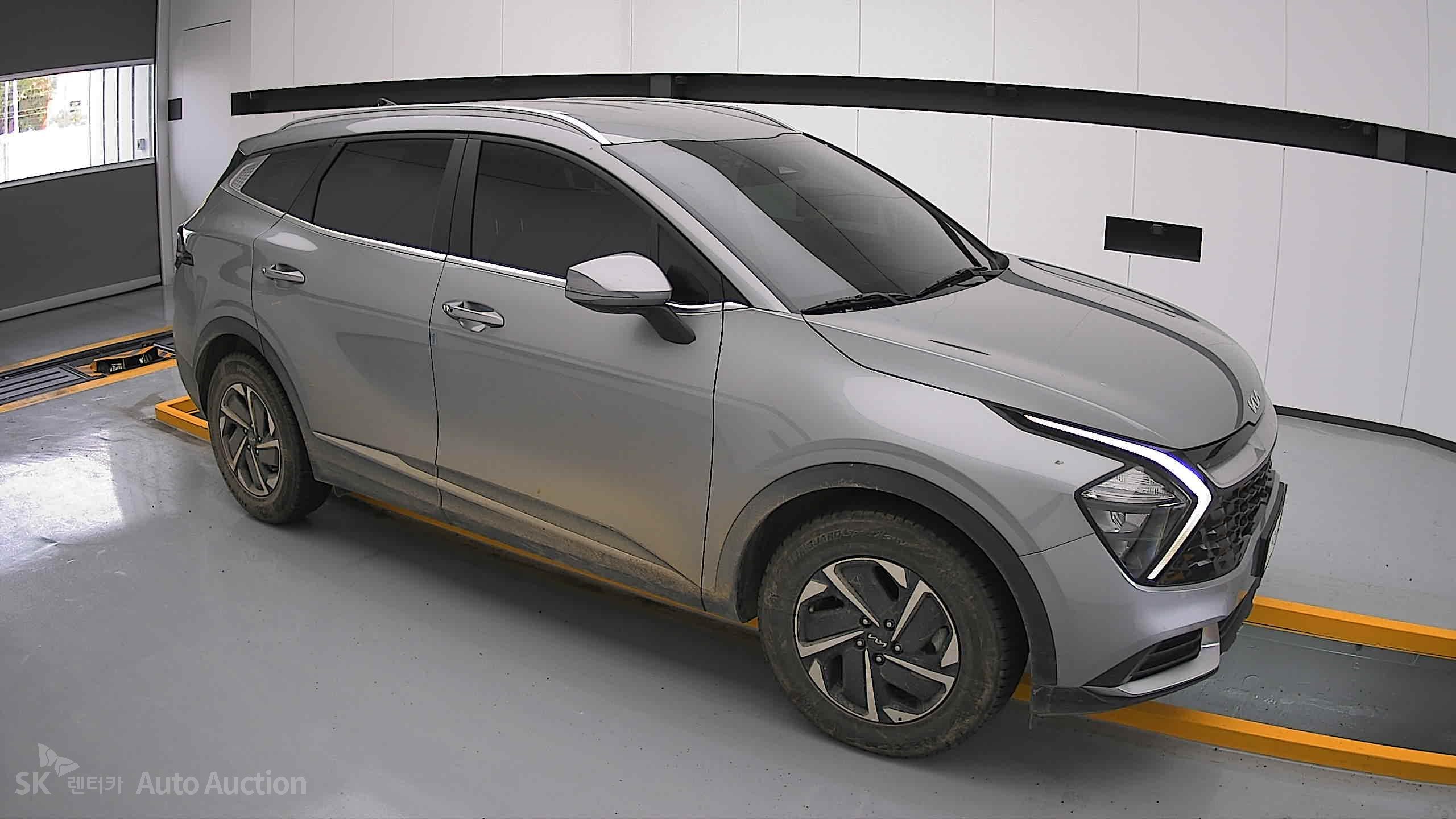2023 - kia sportage