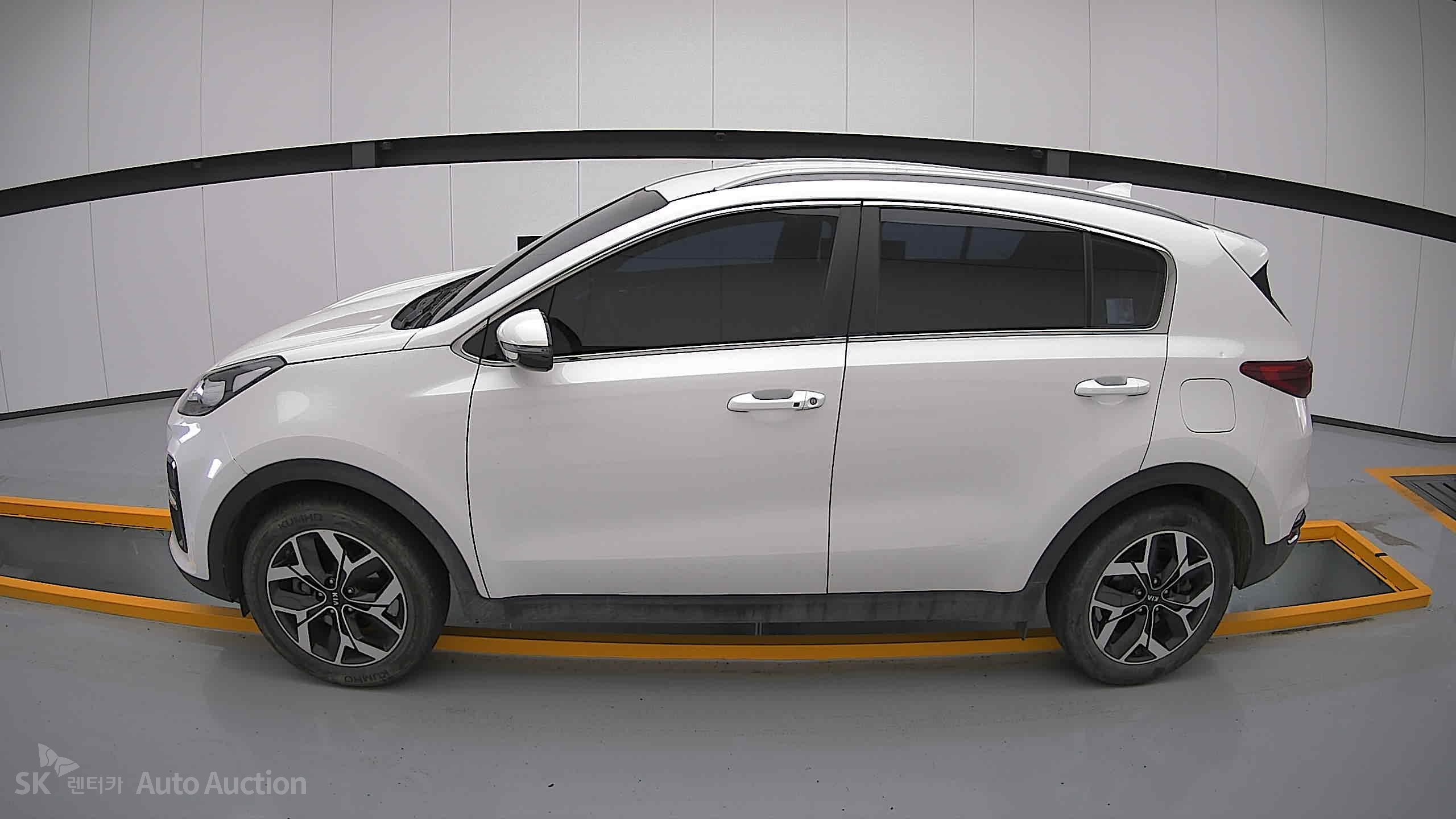 2022 - kia sportage