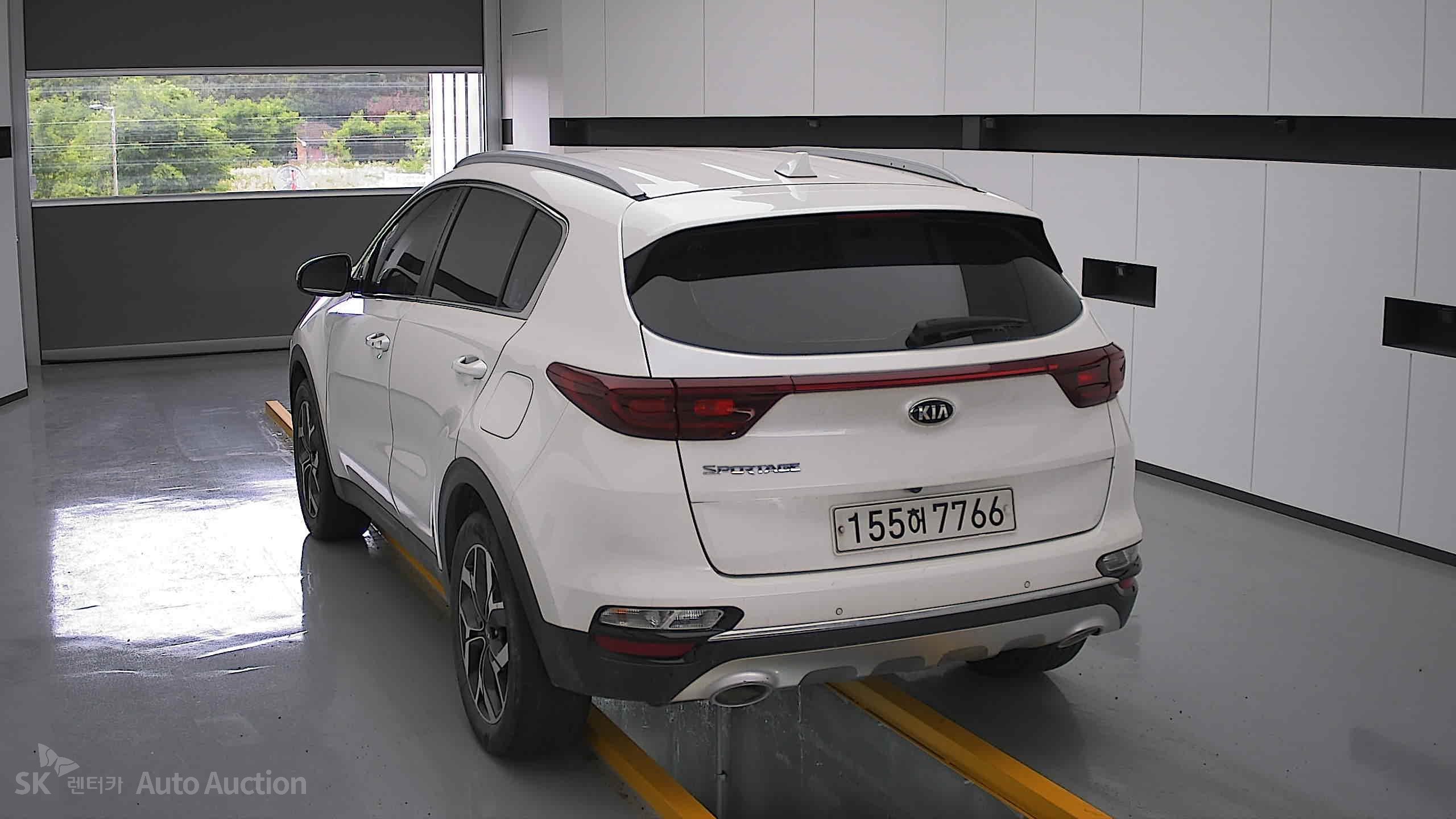 2022 - kia sportage