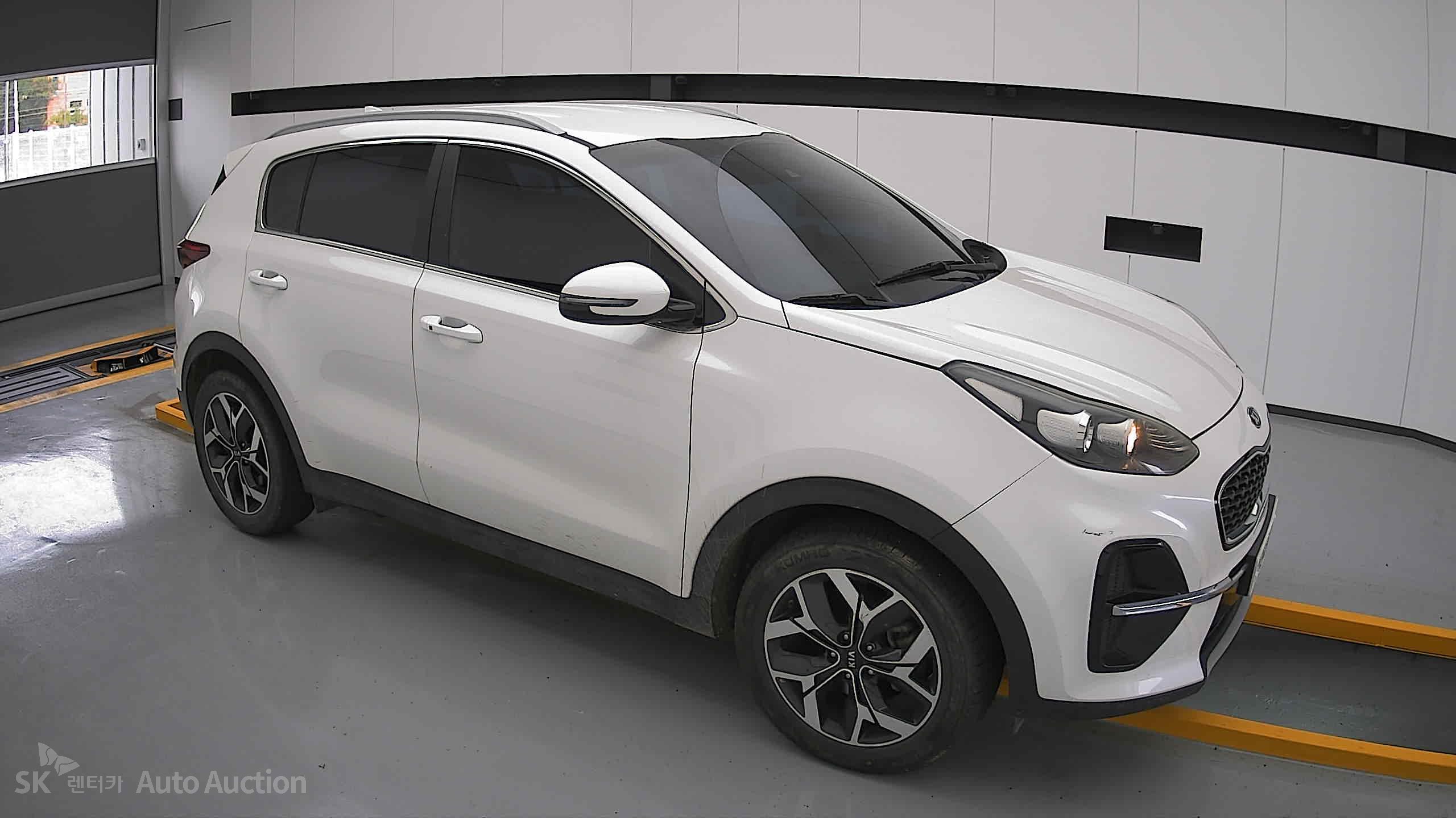 2022 - kia sportage