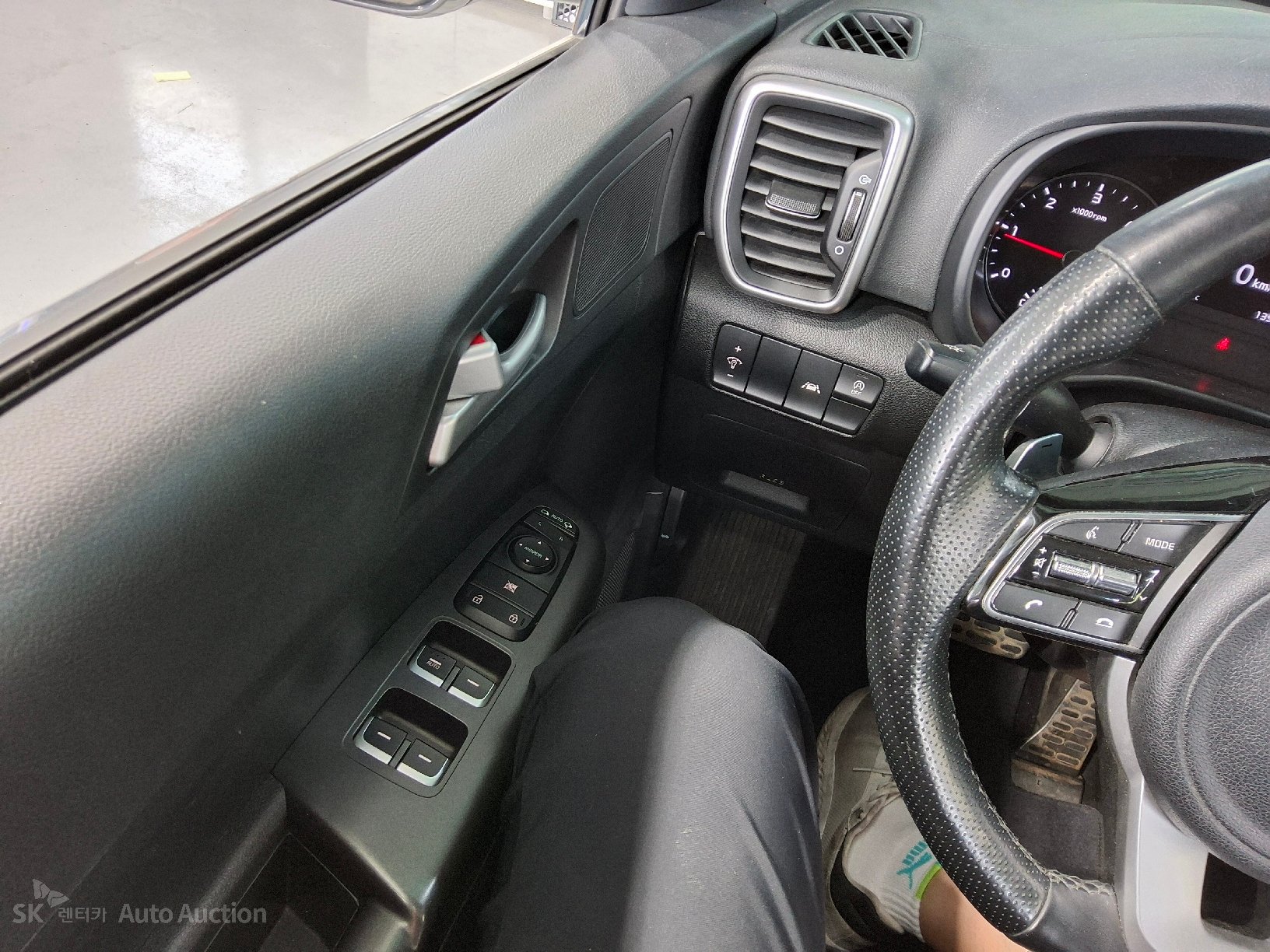 2022 - kia sportage