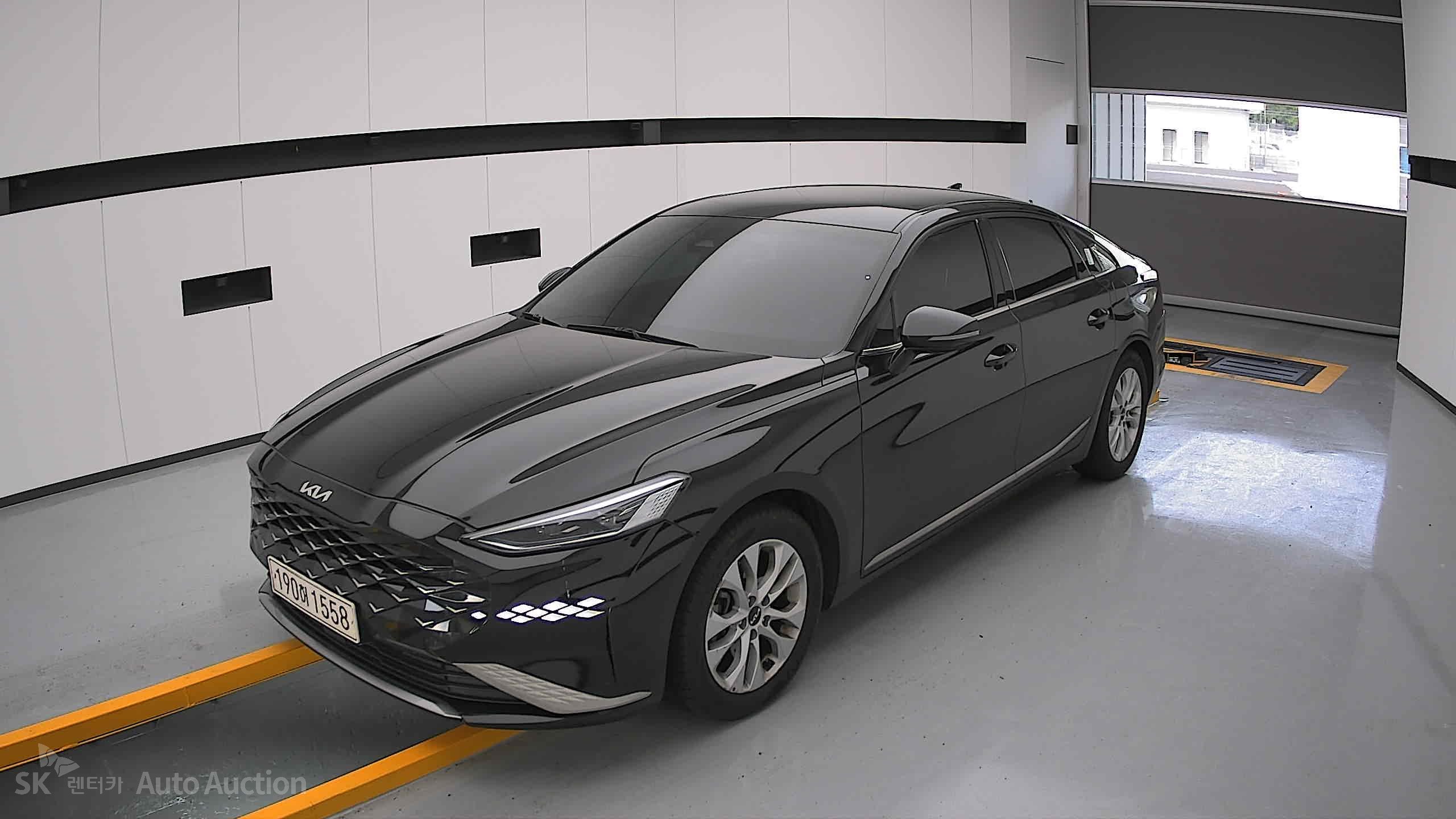 2022 - kia k8