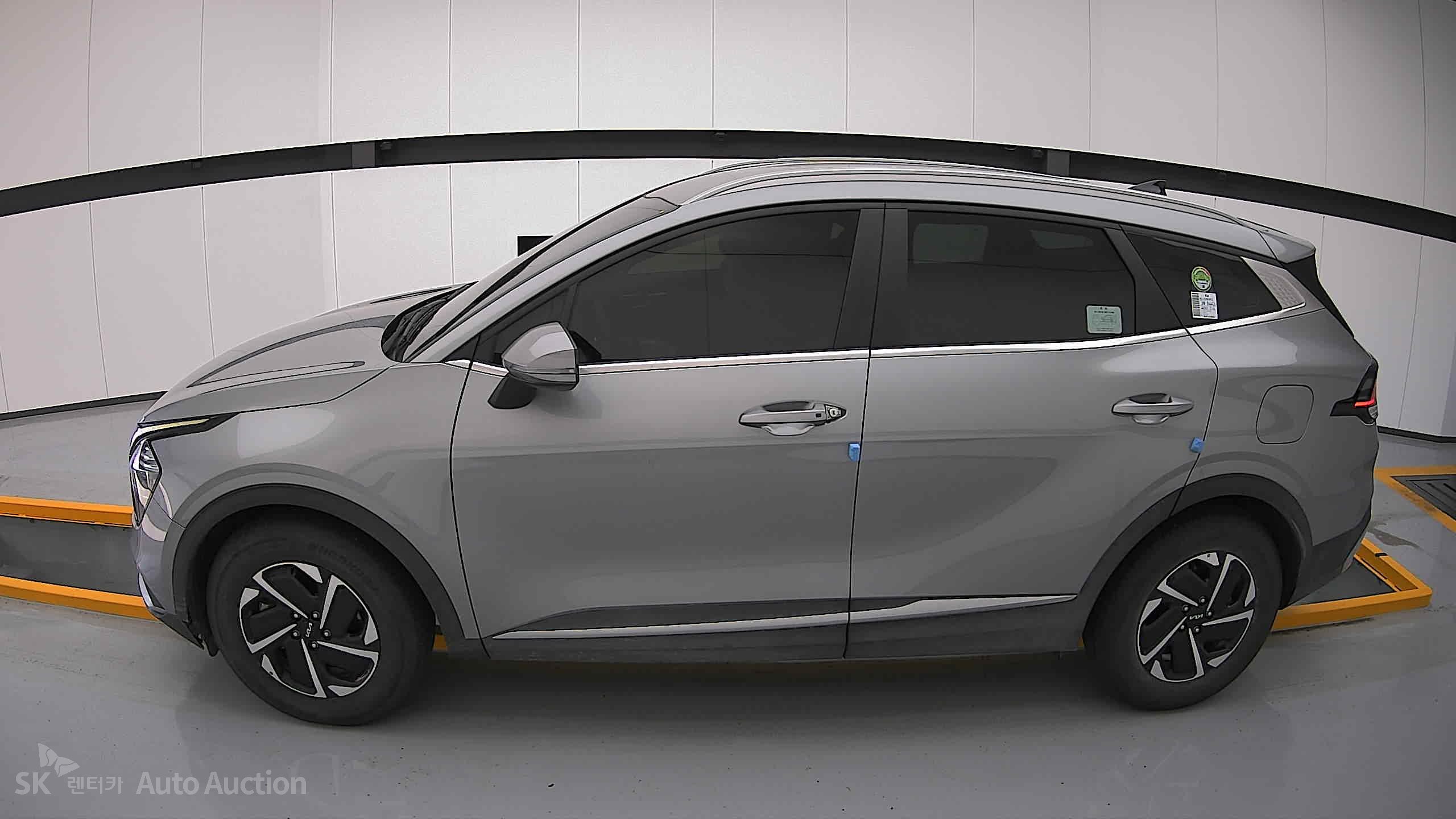 2023 - kia sportage