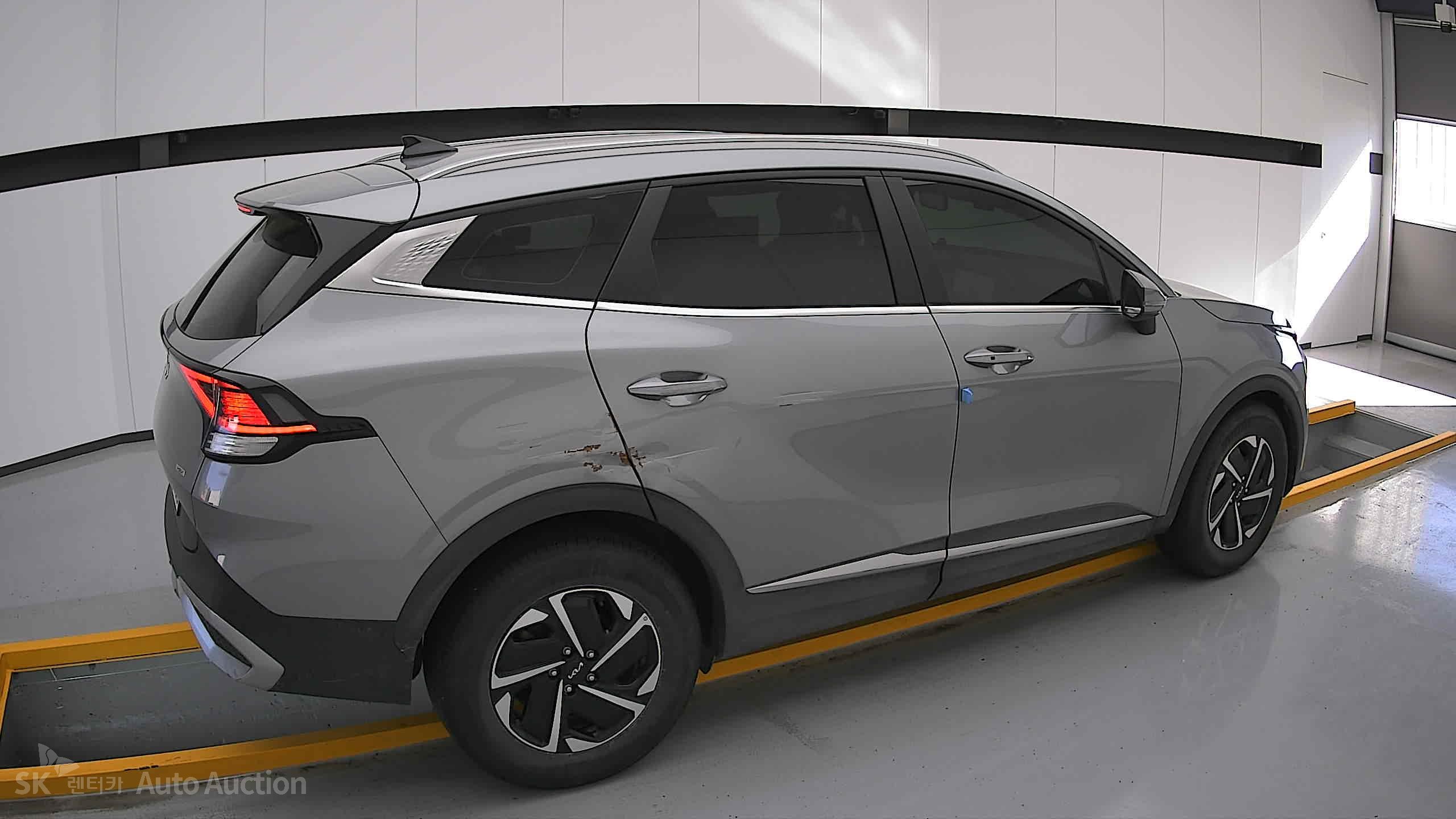 2023 - kia sportage
