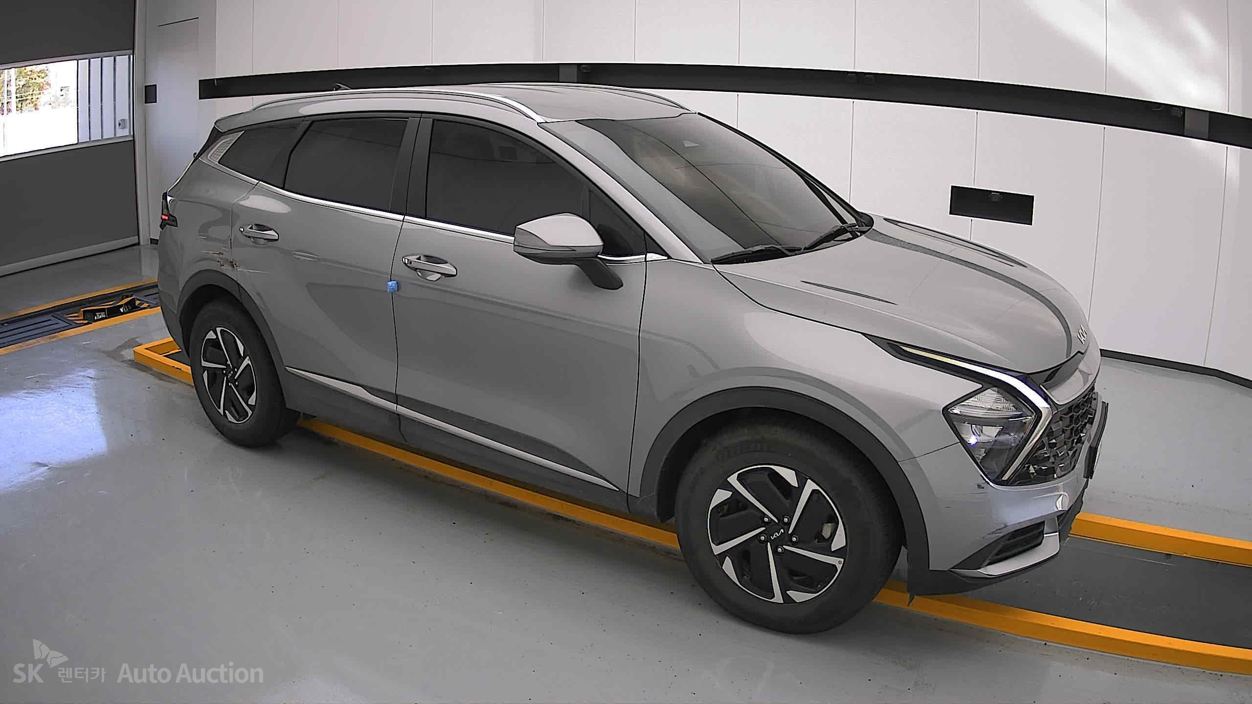 2023 - kia sportage