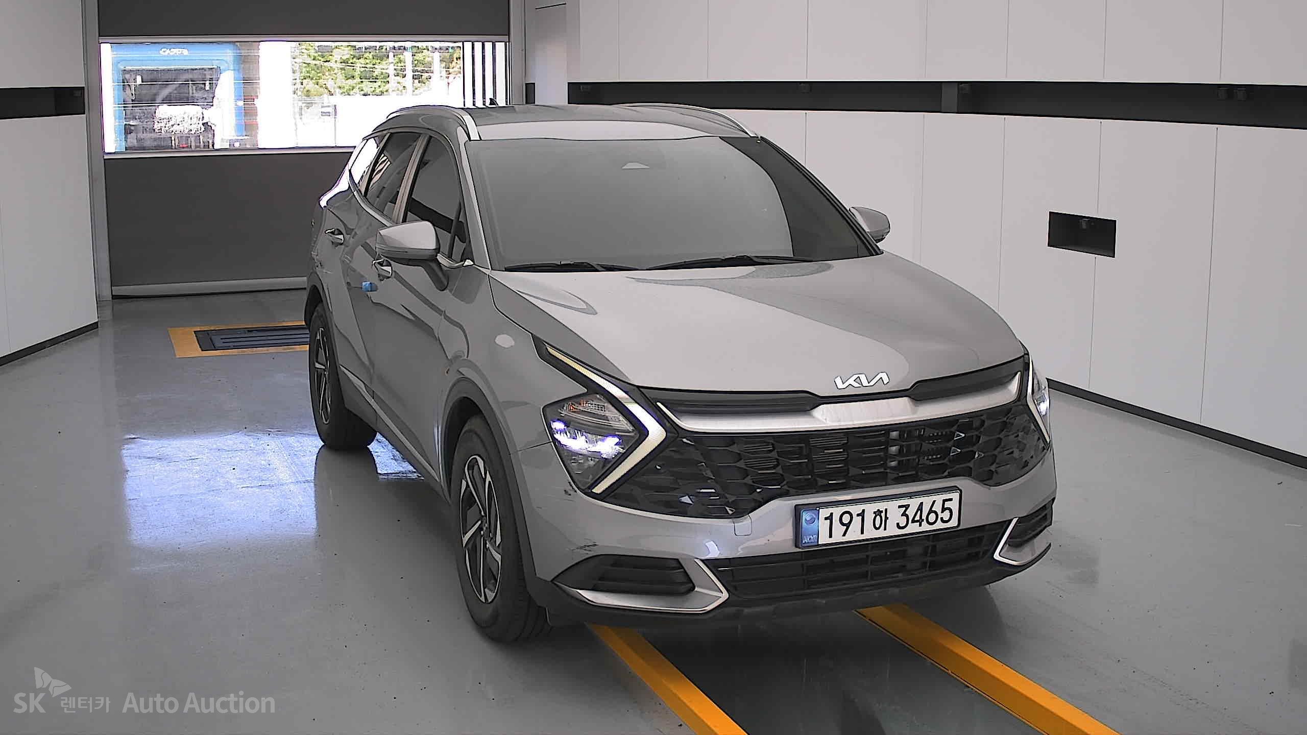 2023 - kia sportage