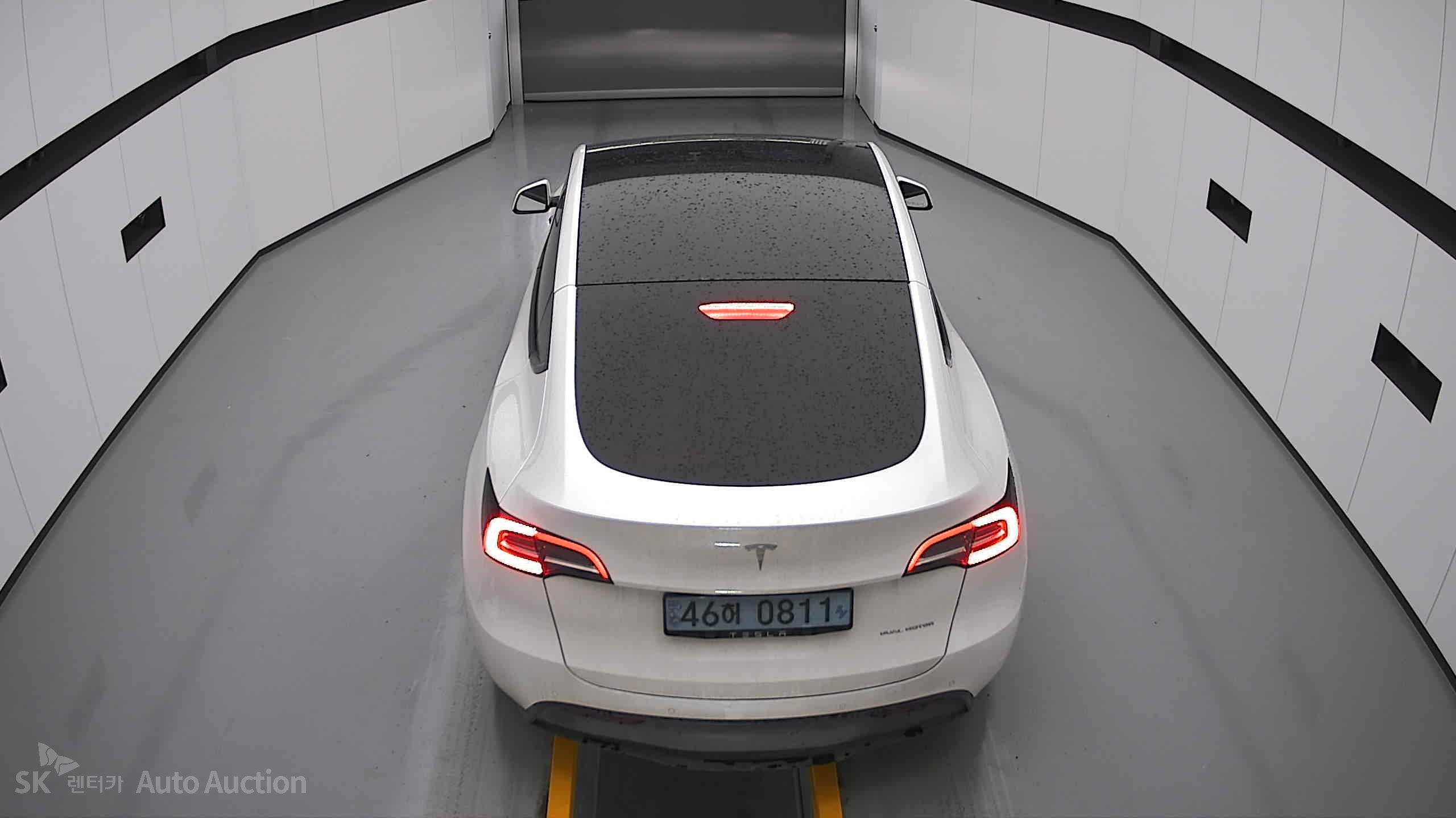 2022 - tesla model y