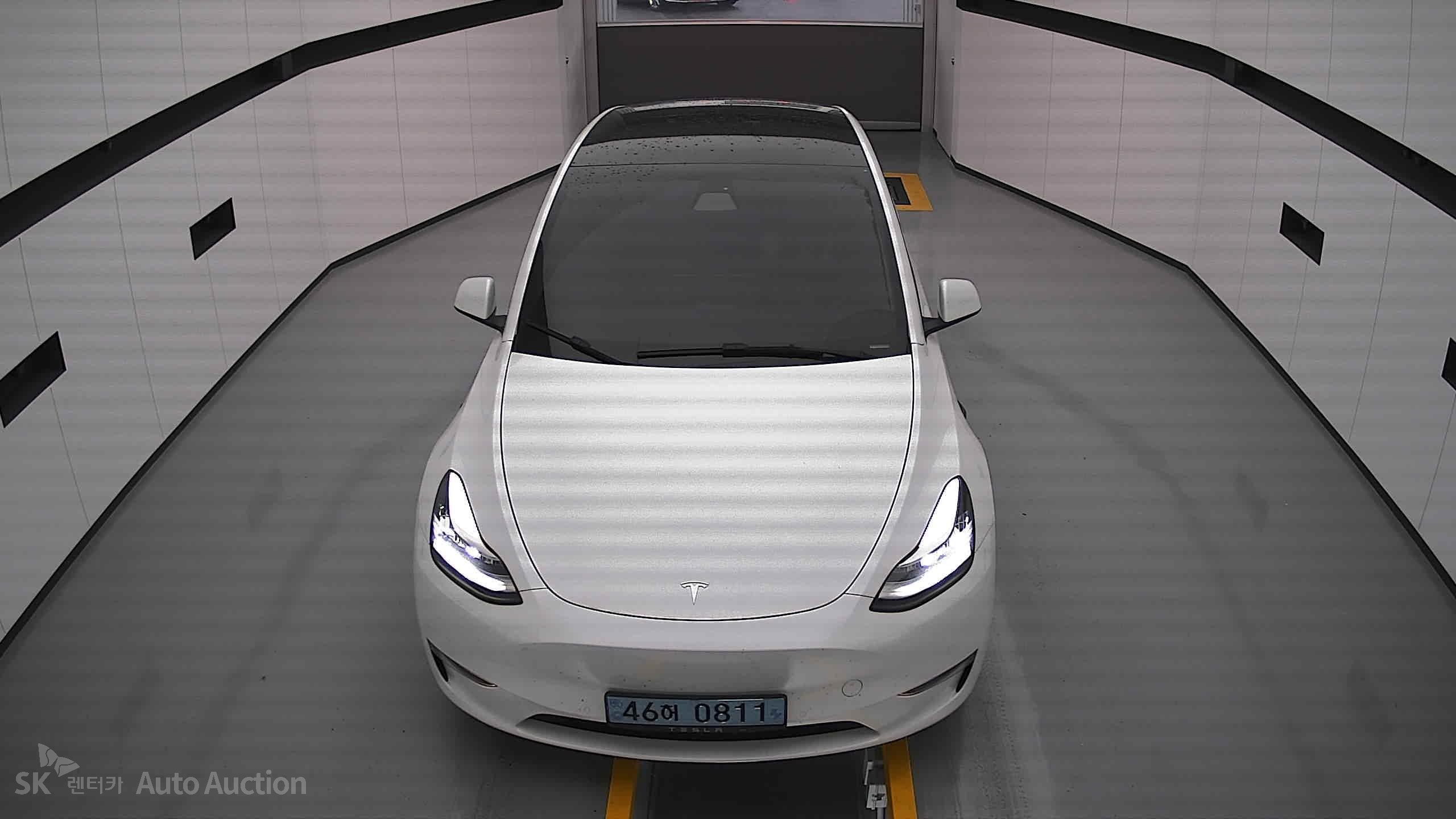 2022 - tesla model y