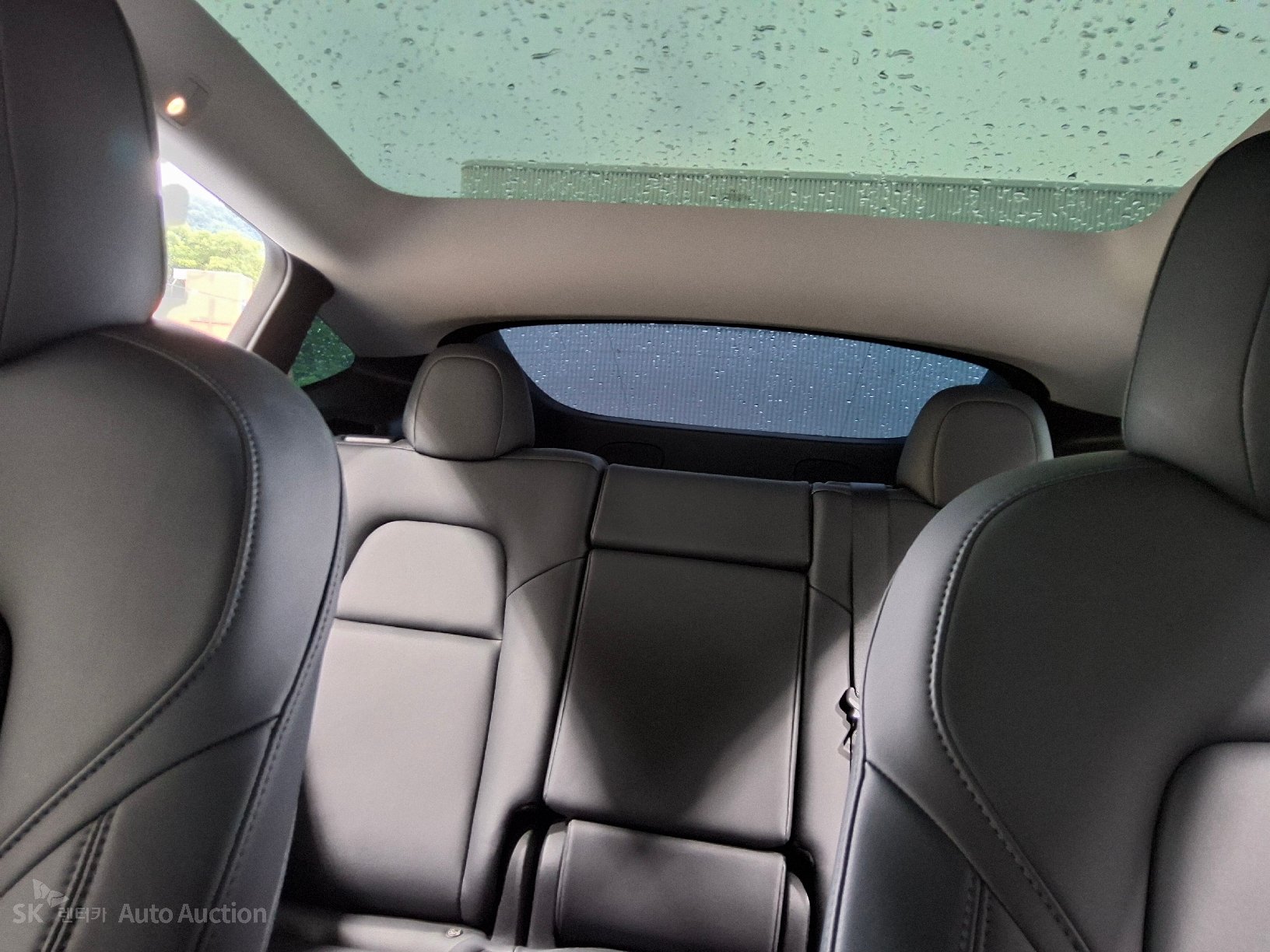2022 - tesla model y